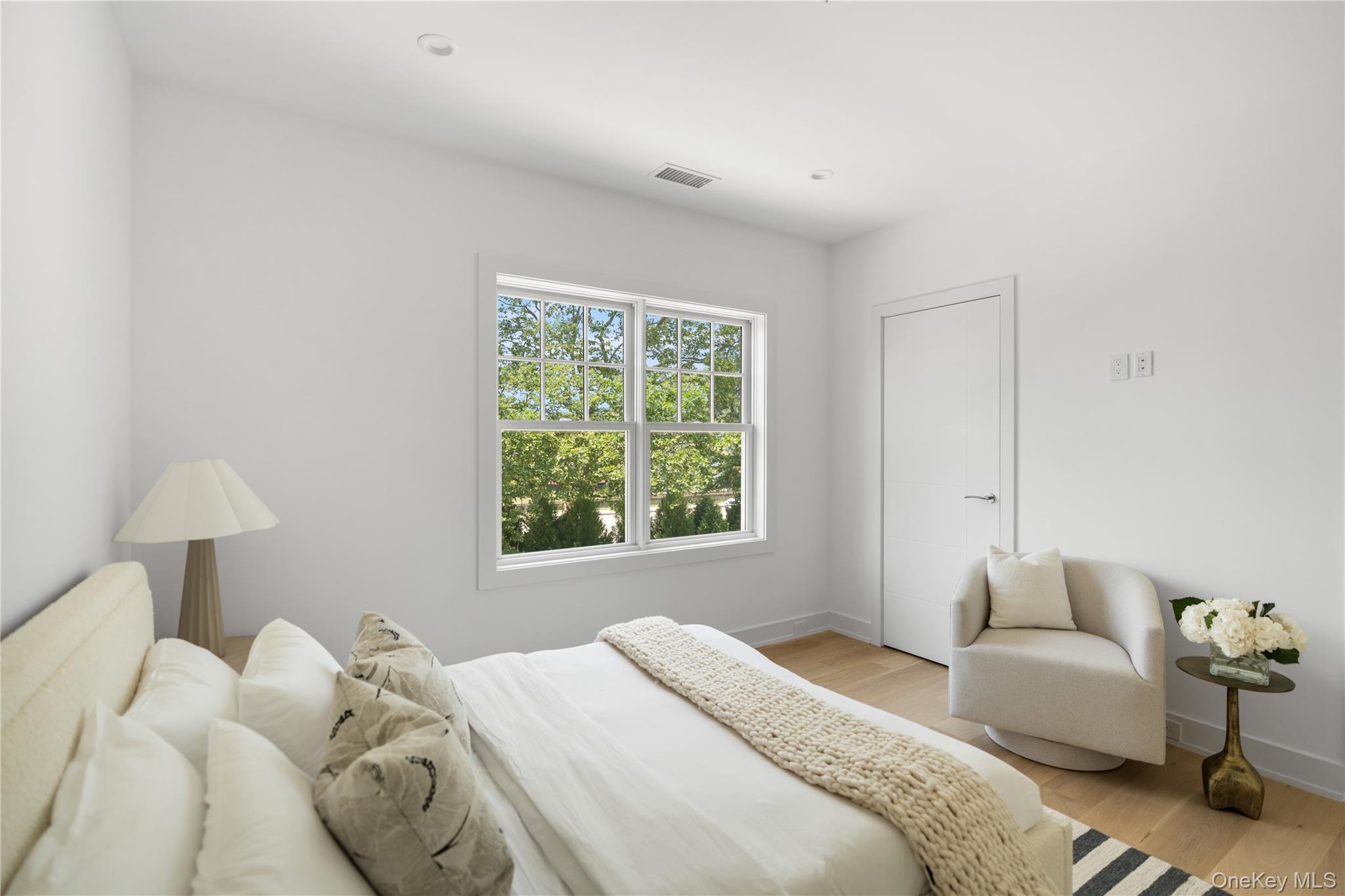 100 Narrow Lane – For Sale photo 21