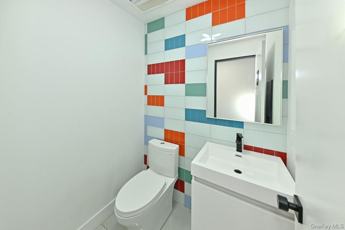 1 S Liberty Drive – For Sale photo 11