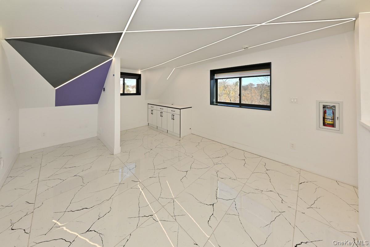 1 S Liberty Drive – For Sale photo 19