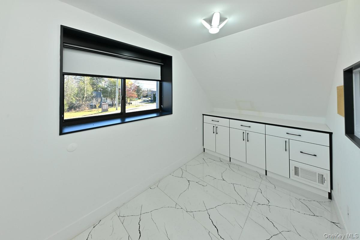 1 S Liberty Drive – For Sale photo 23
