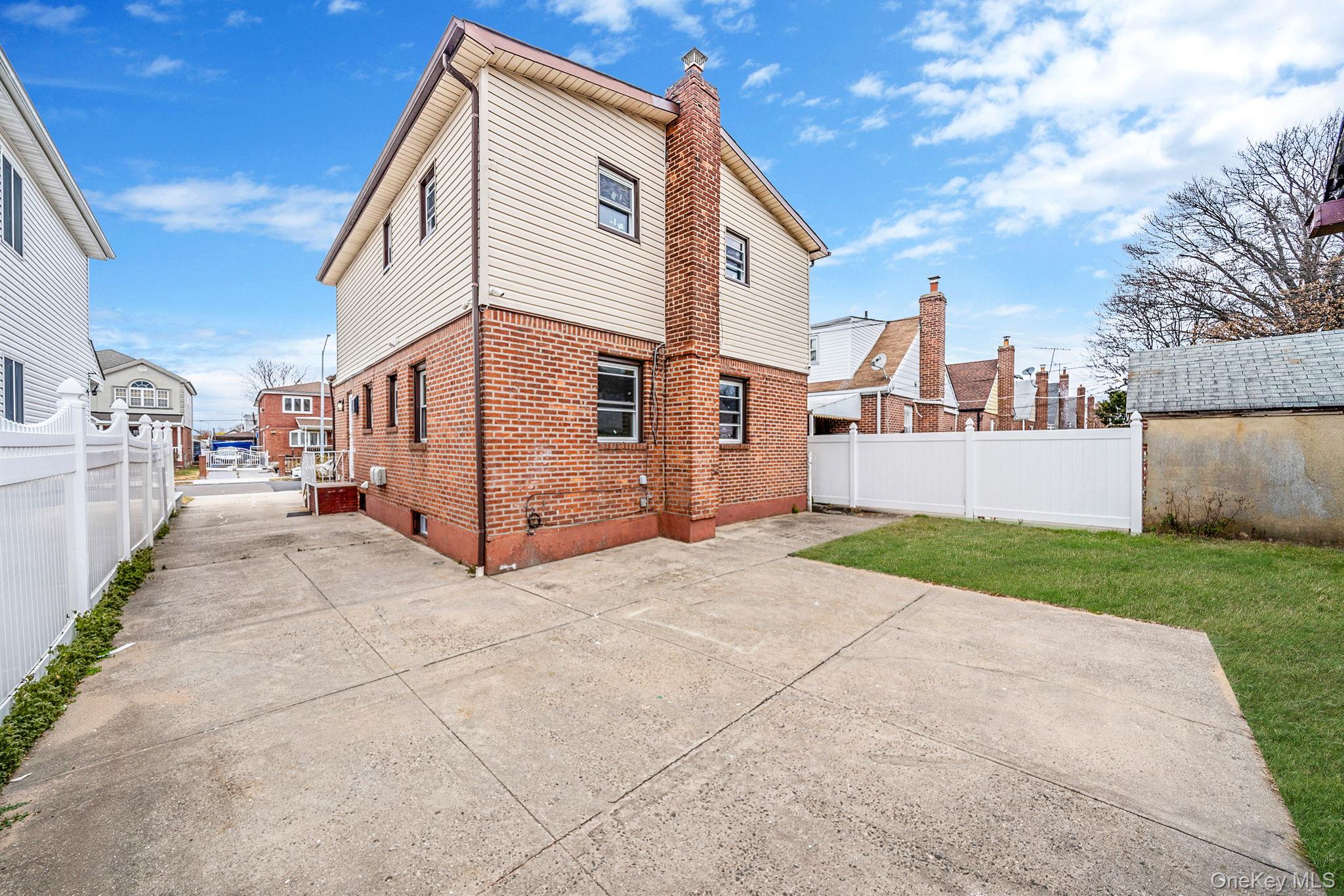 120-43 234th Street – For Sale photo 5