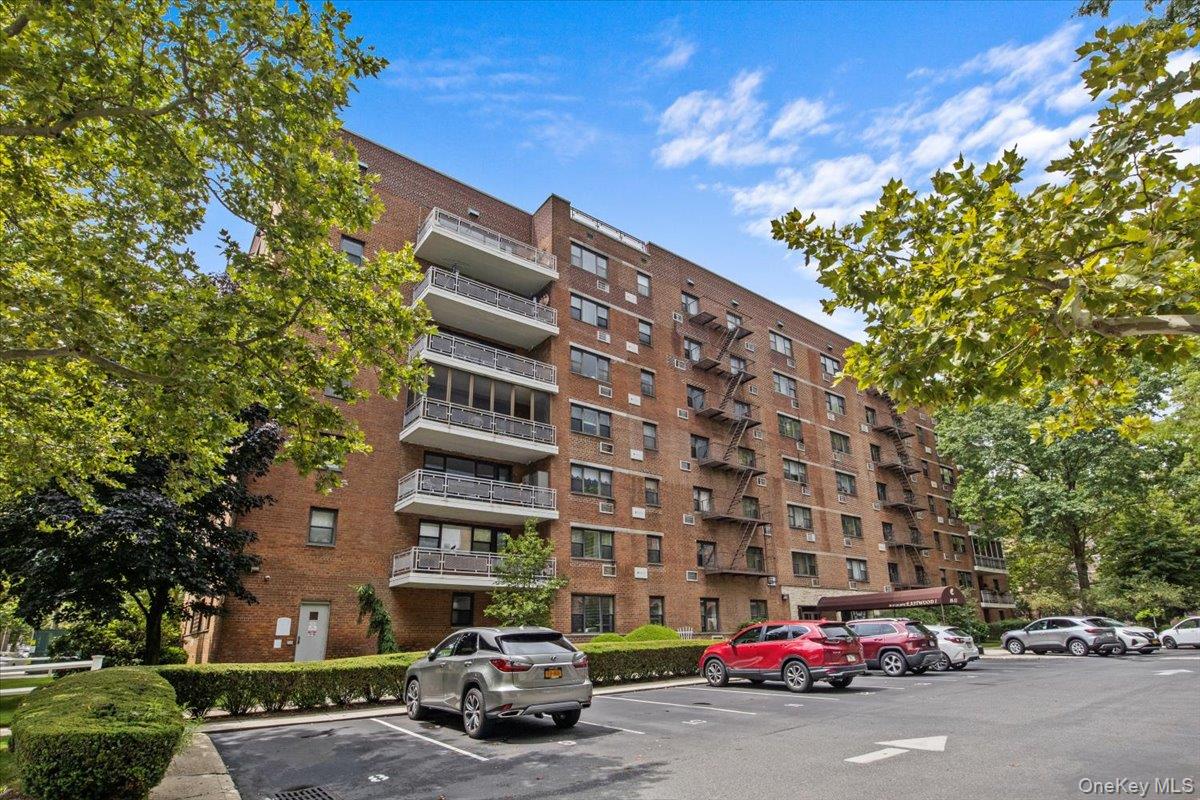 8935 155th Ave, Unit 3M photo 8