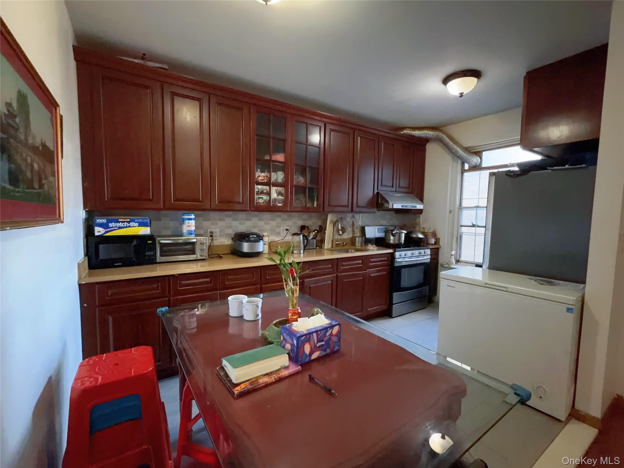 88-11 Elmhurst Avenue, Unit C8 photo 4