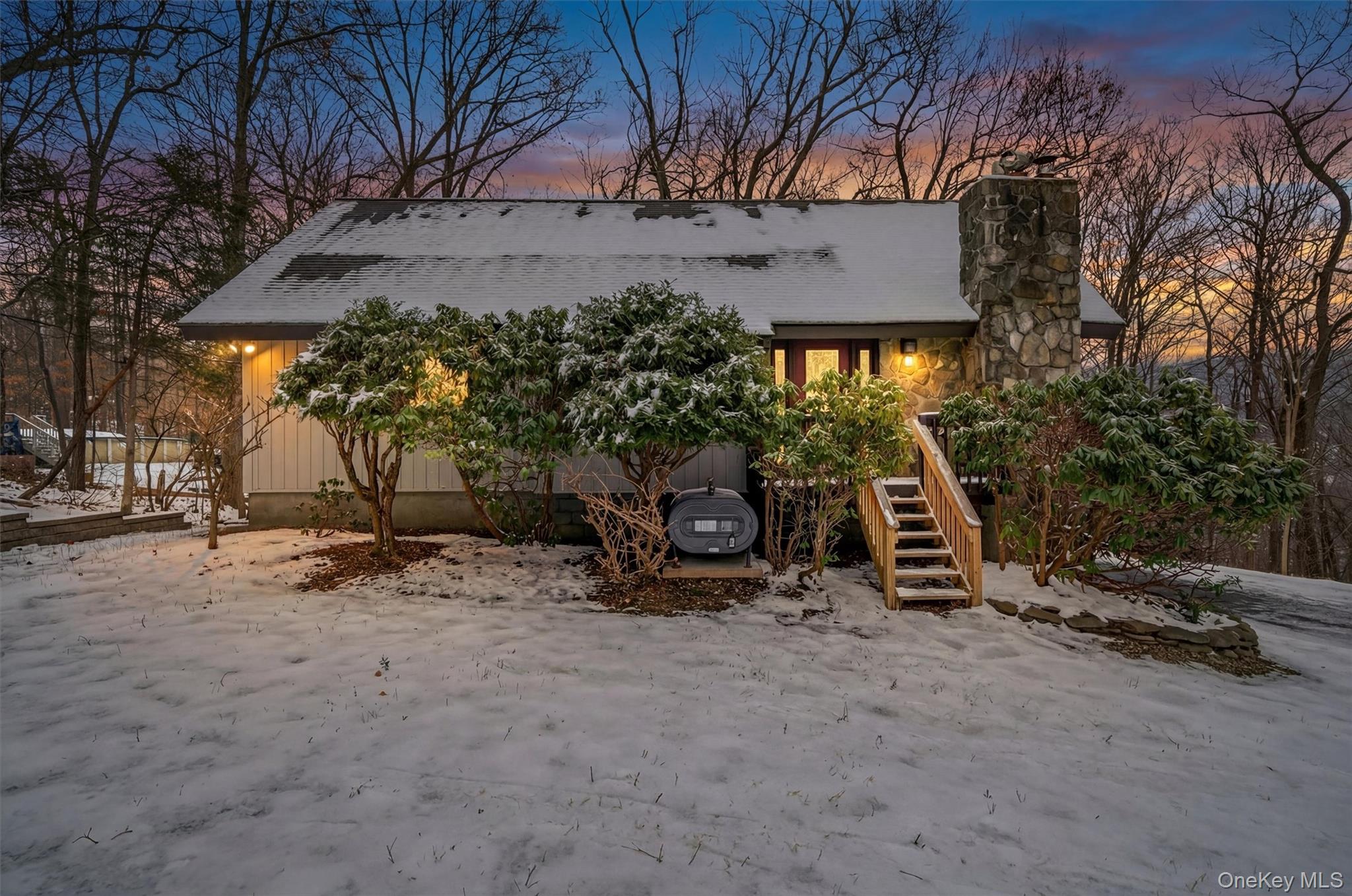 9 Kings Point Lane – For Sale