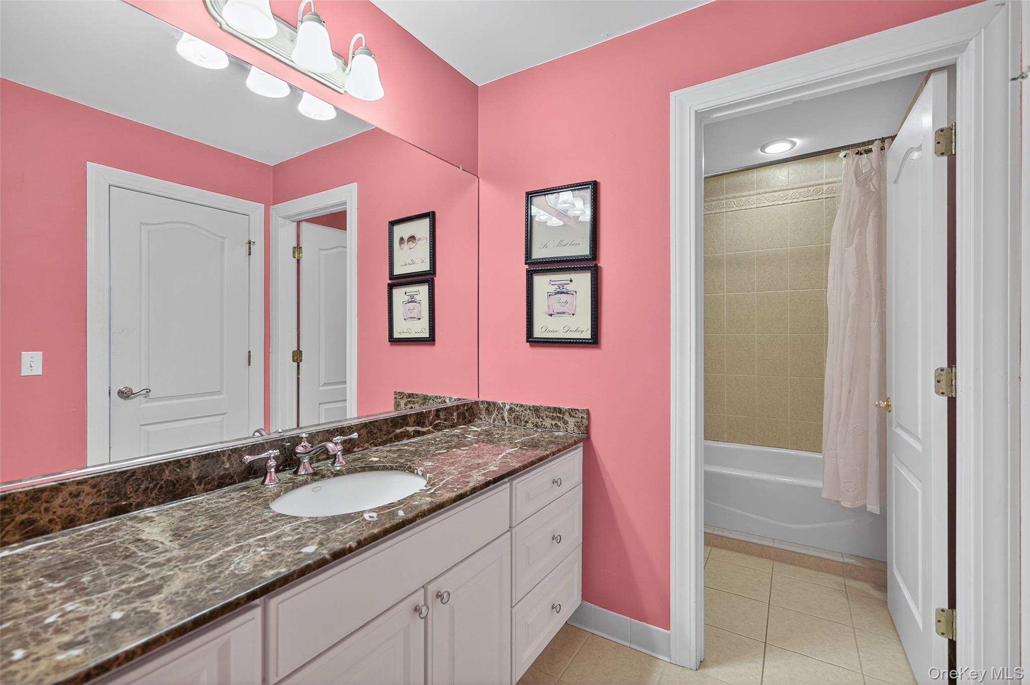 11 Dorian Way – For Rent photo 27
