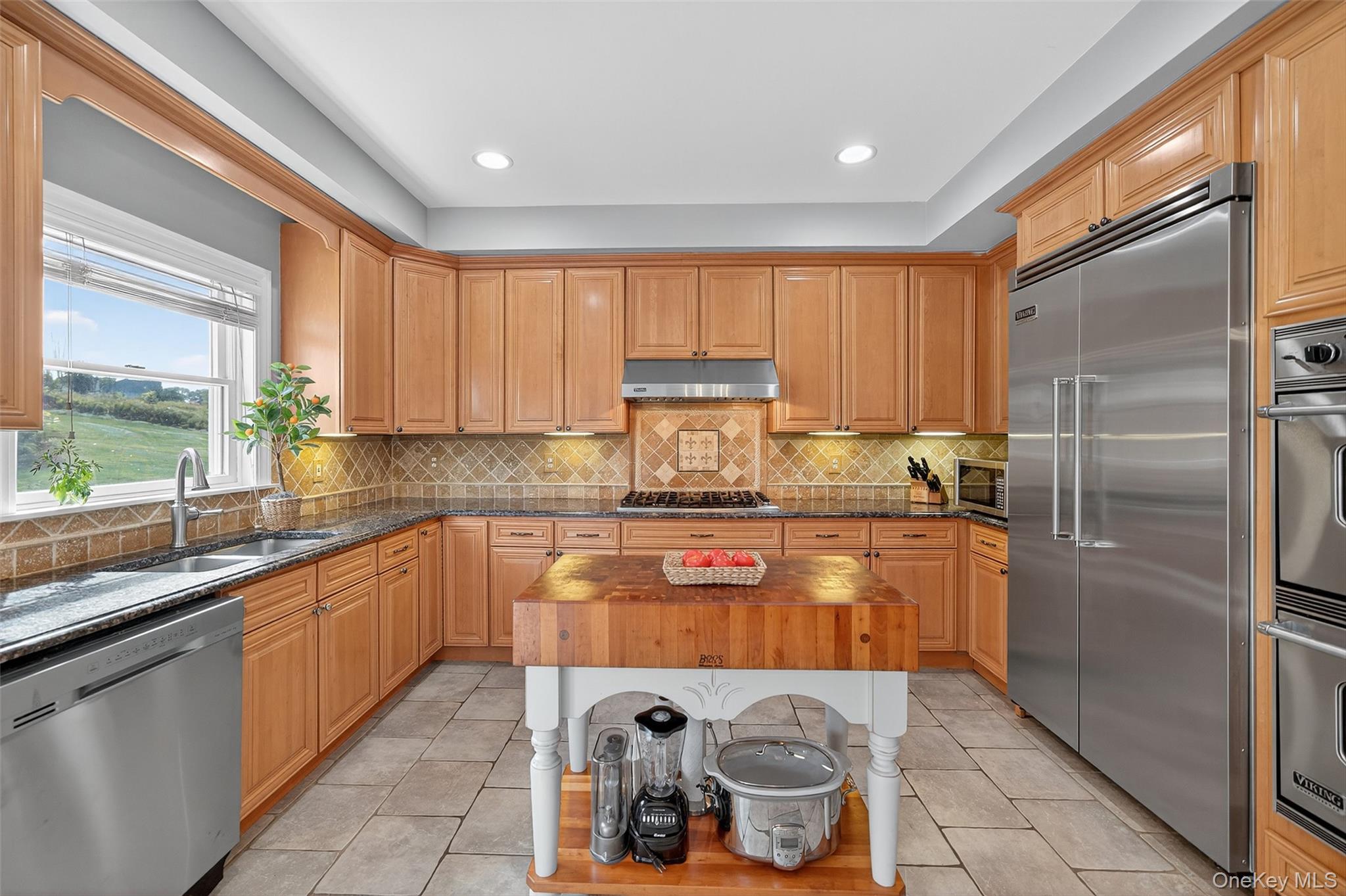 11 Dorian Way – For Rent photo 16