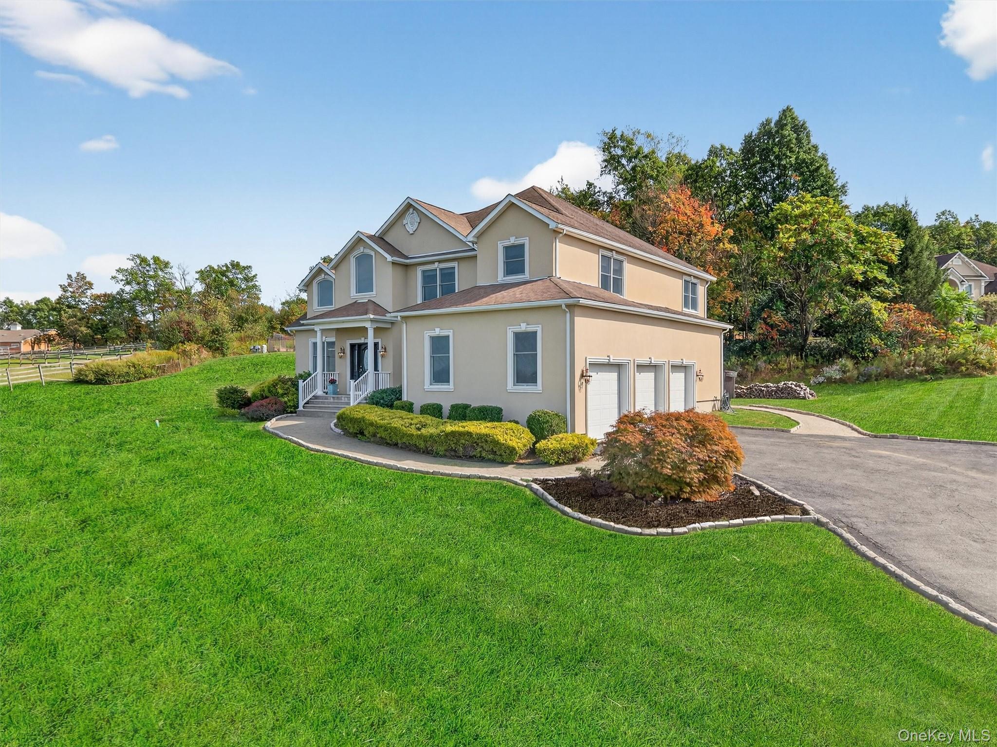11 Dorian Way – For Rent
