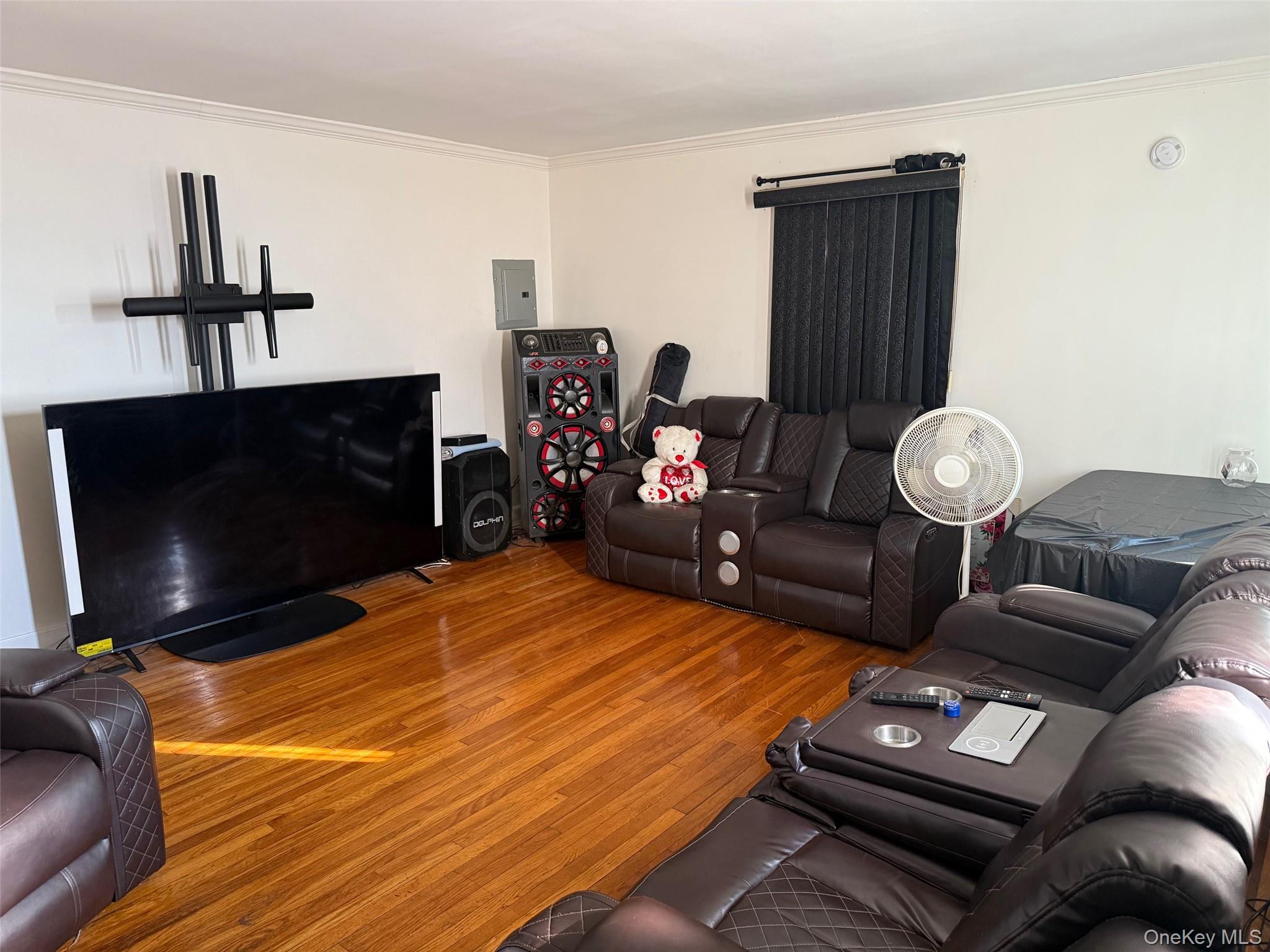 11715 200th Street – For Sale photo 2