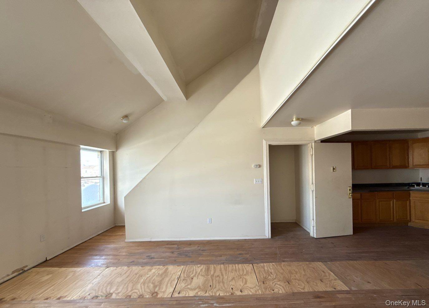 160 Beach 30th Street – For Sale photo 9