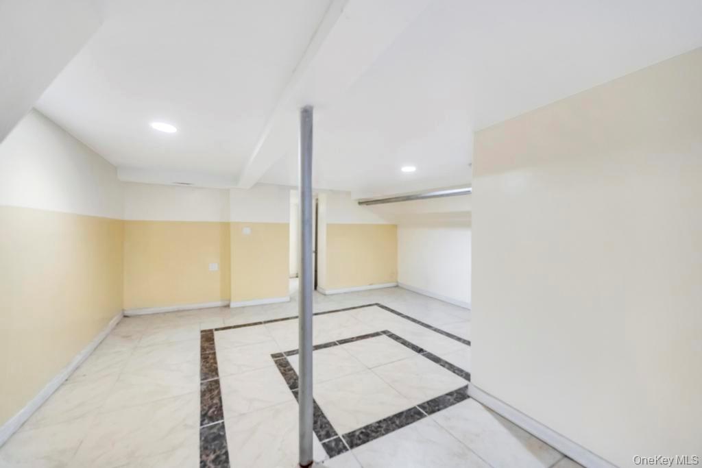 95-26 86th St – For Sale photo 26