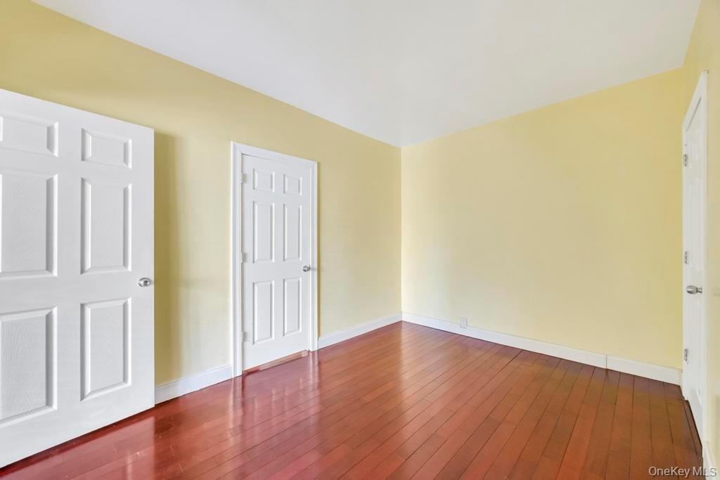 95-26 86th St – For Sale photo 24