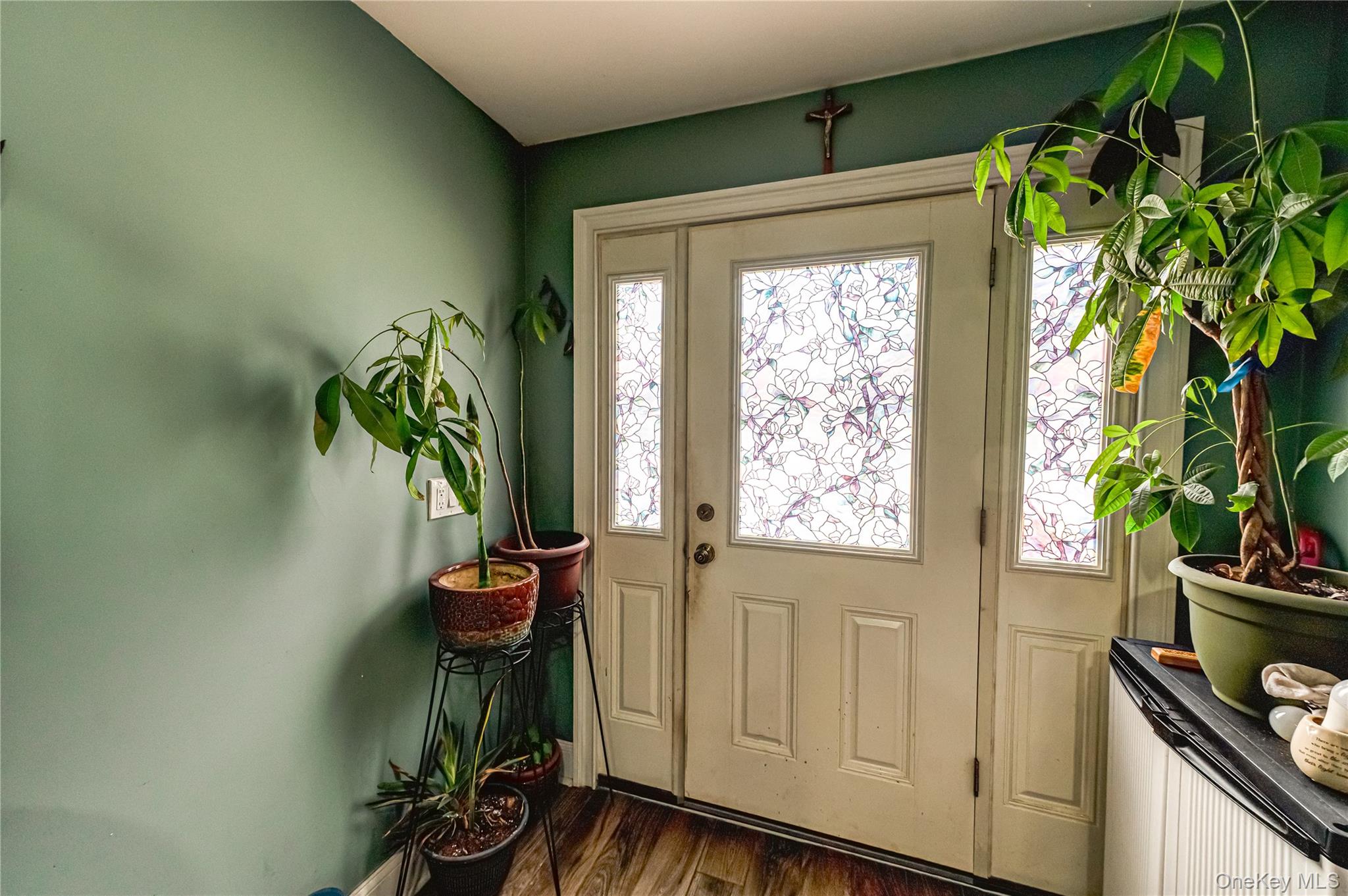 85 Bayview Avenue – For Sale photo 2