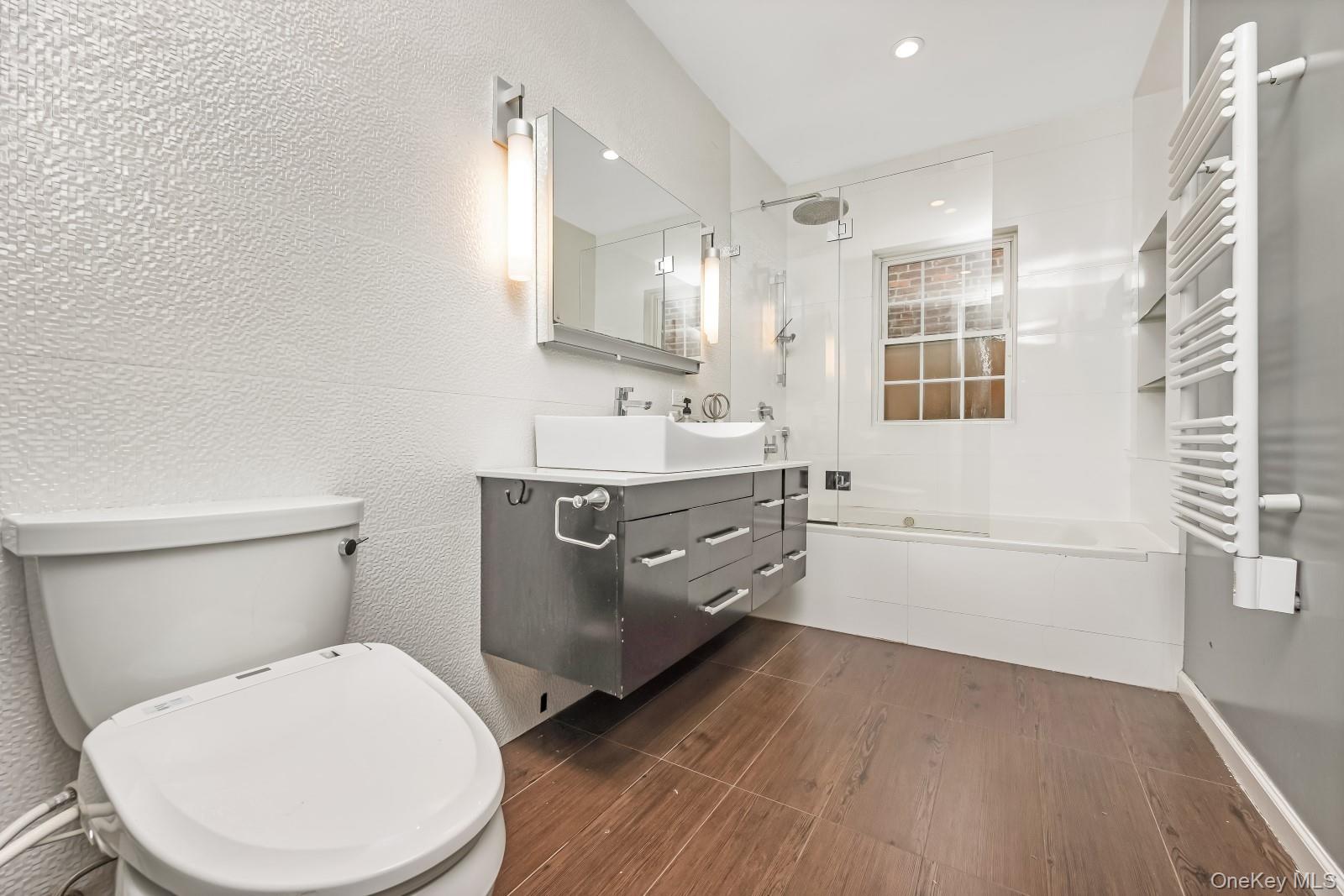 64-68 83 Place – For Sale photo 20