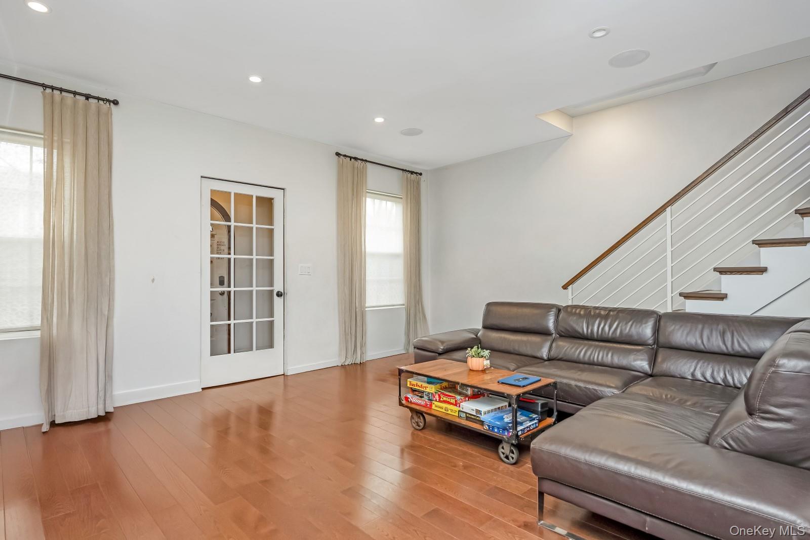 64-68 83 Place – For Sale photo 7