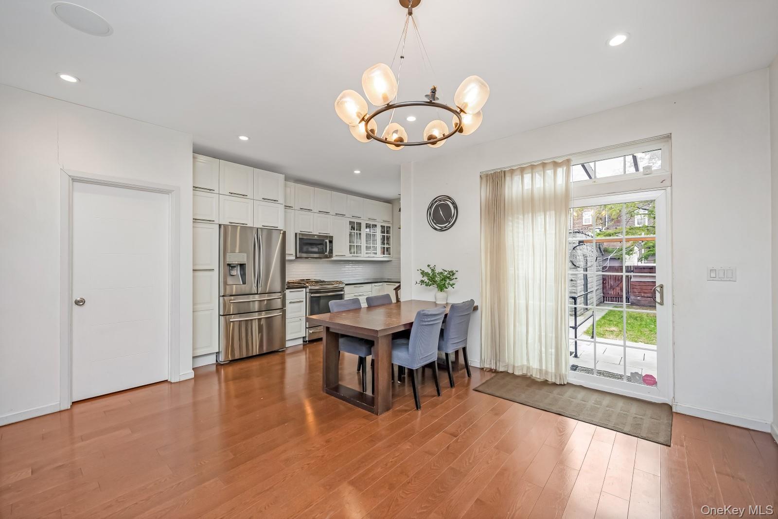 64-68 83 Place – For Sale photo 12