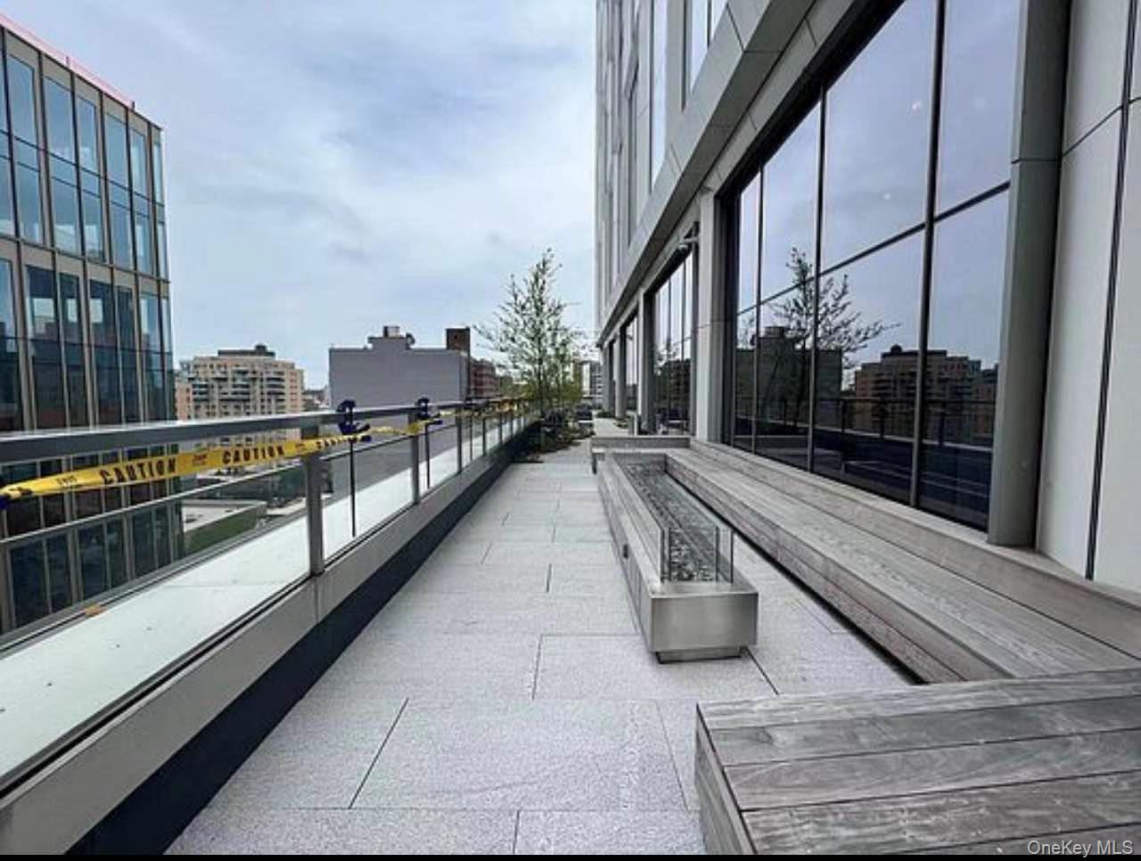 131-03 40th Road, Unit 18E photo 10