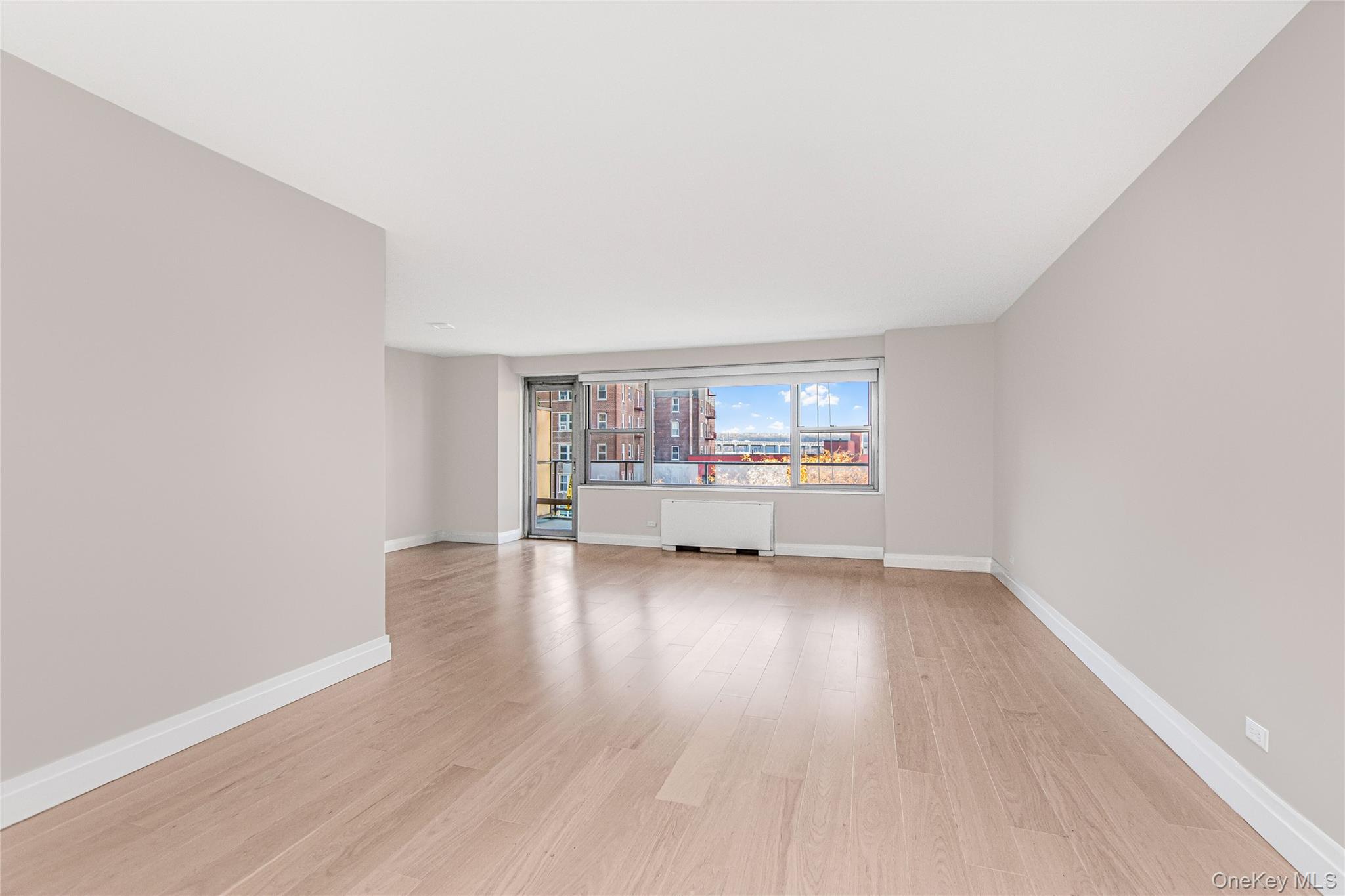 2500 Johnson Avenue, Unit 6M photo 2