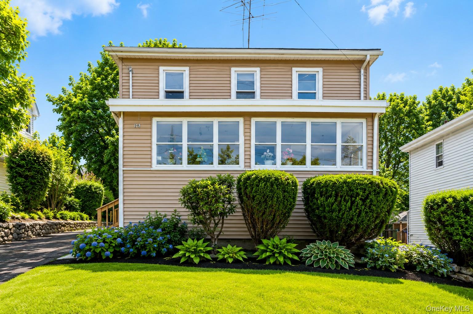13 Forest Avenue – For Sale photo 3