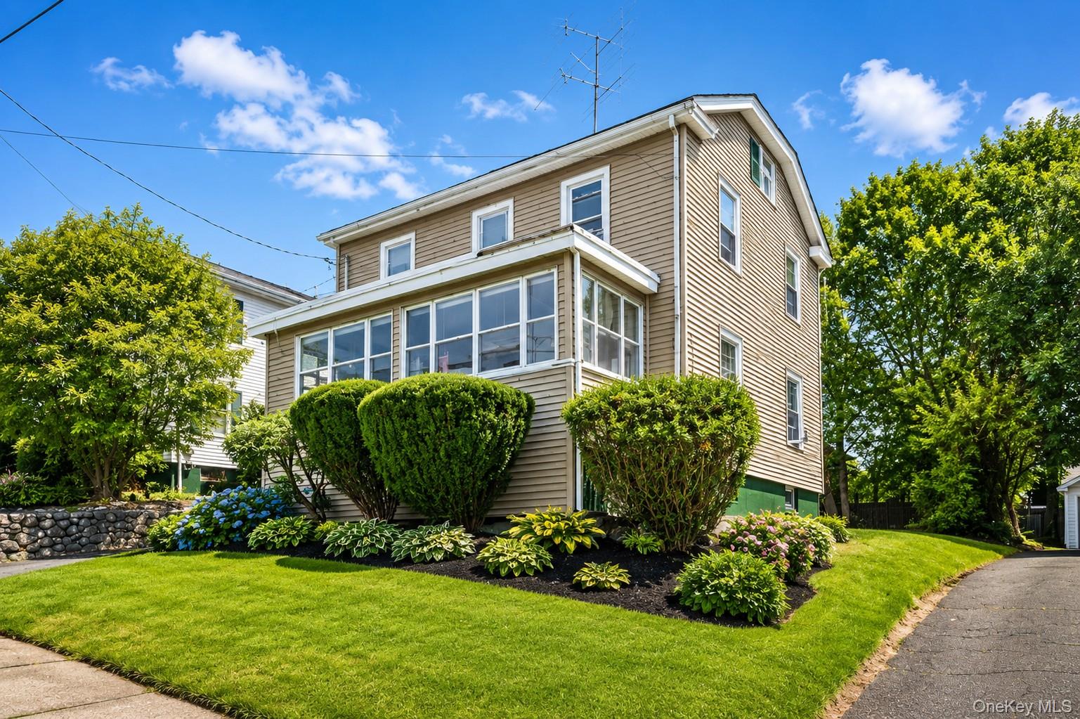 13 Forest Avenue – For Sale photo 2