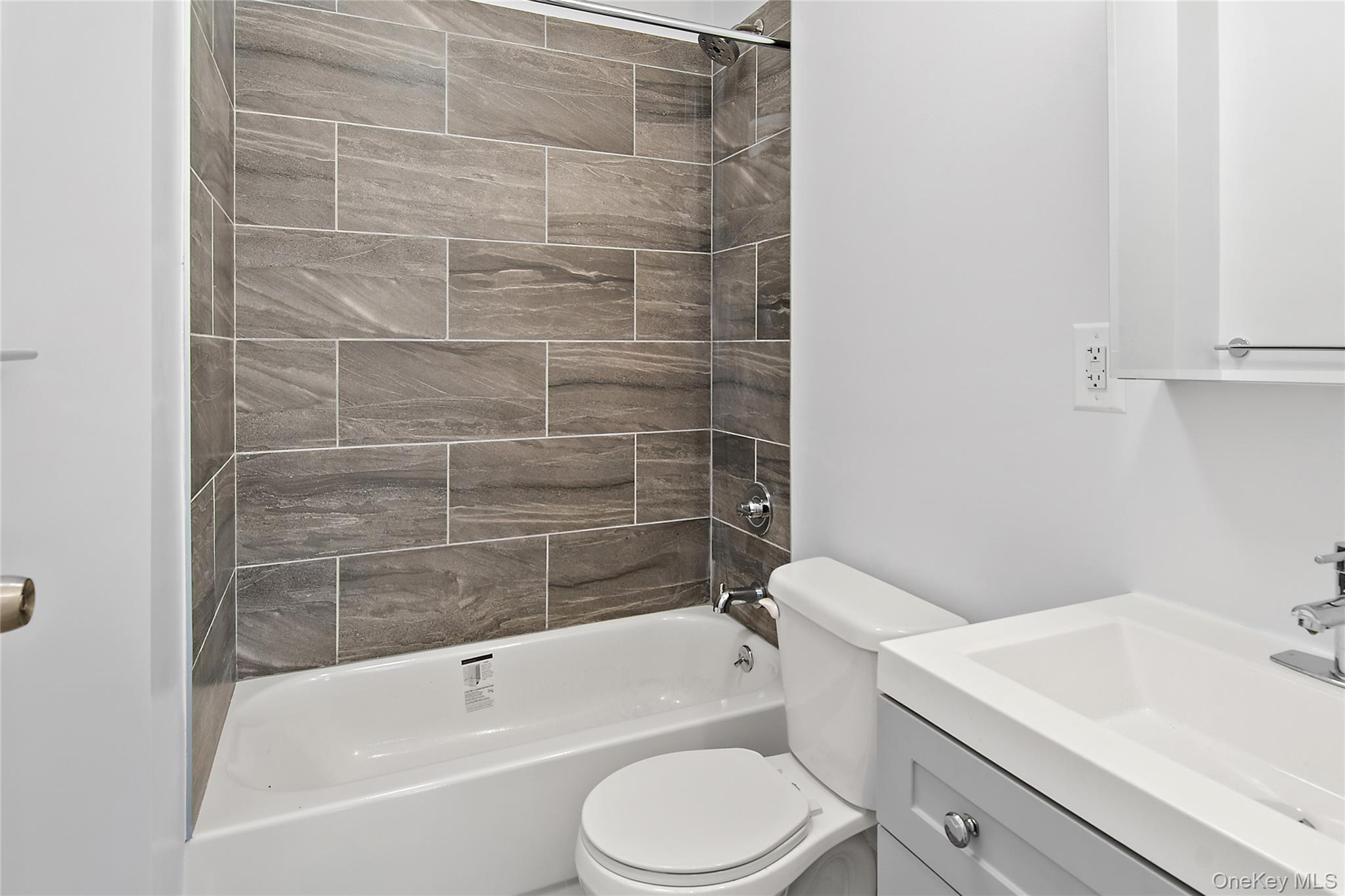 1845 Andrews Avenue – For Sale photo 16