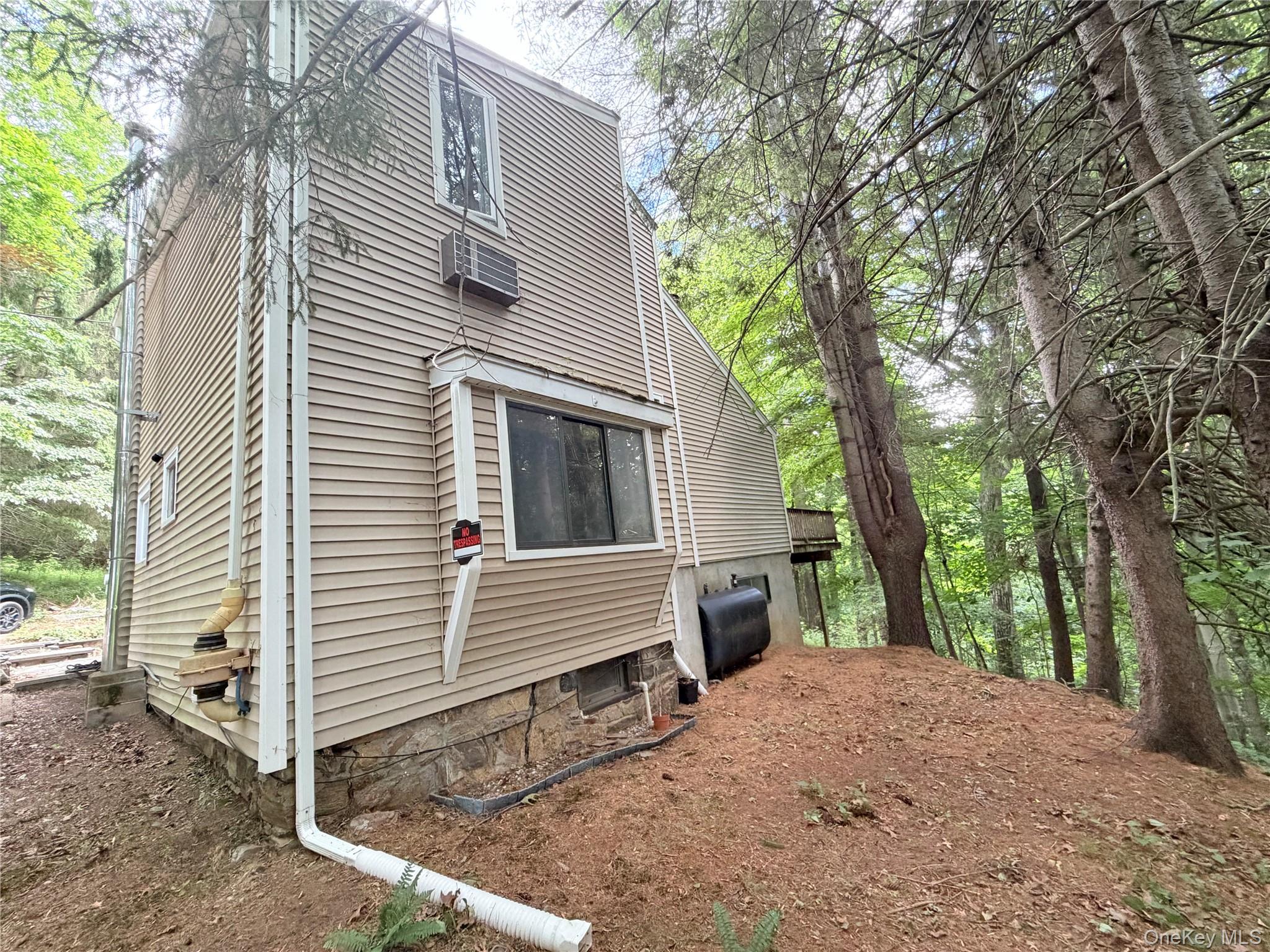 10 Green Acres Lane – For Sale photo 6