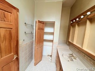 10 Green Acres Lane – For Sale photo 11
