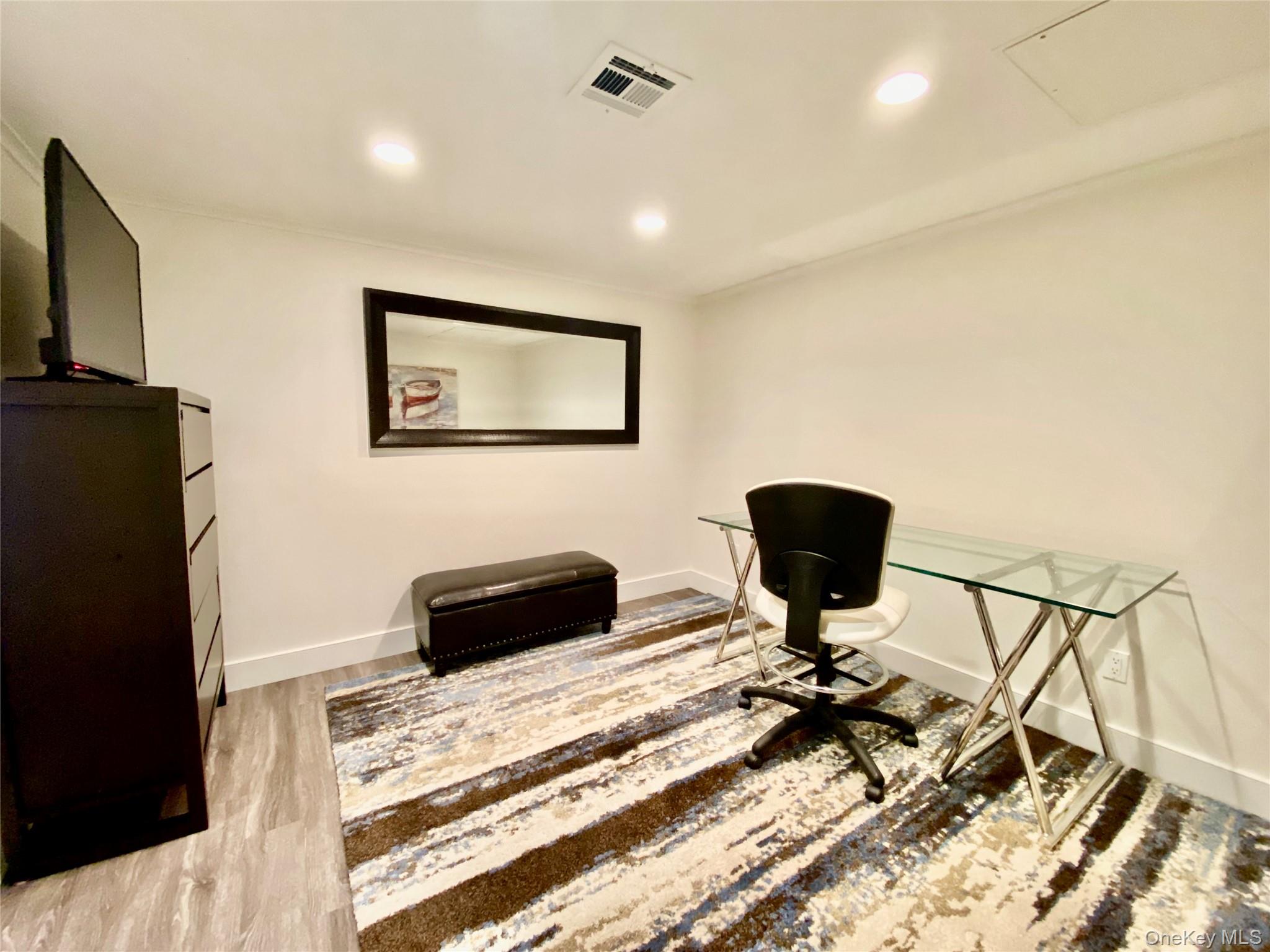 131 6th Street, Unit G photo 7