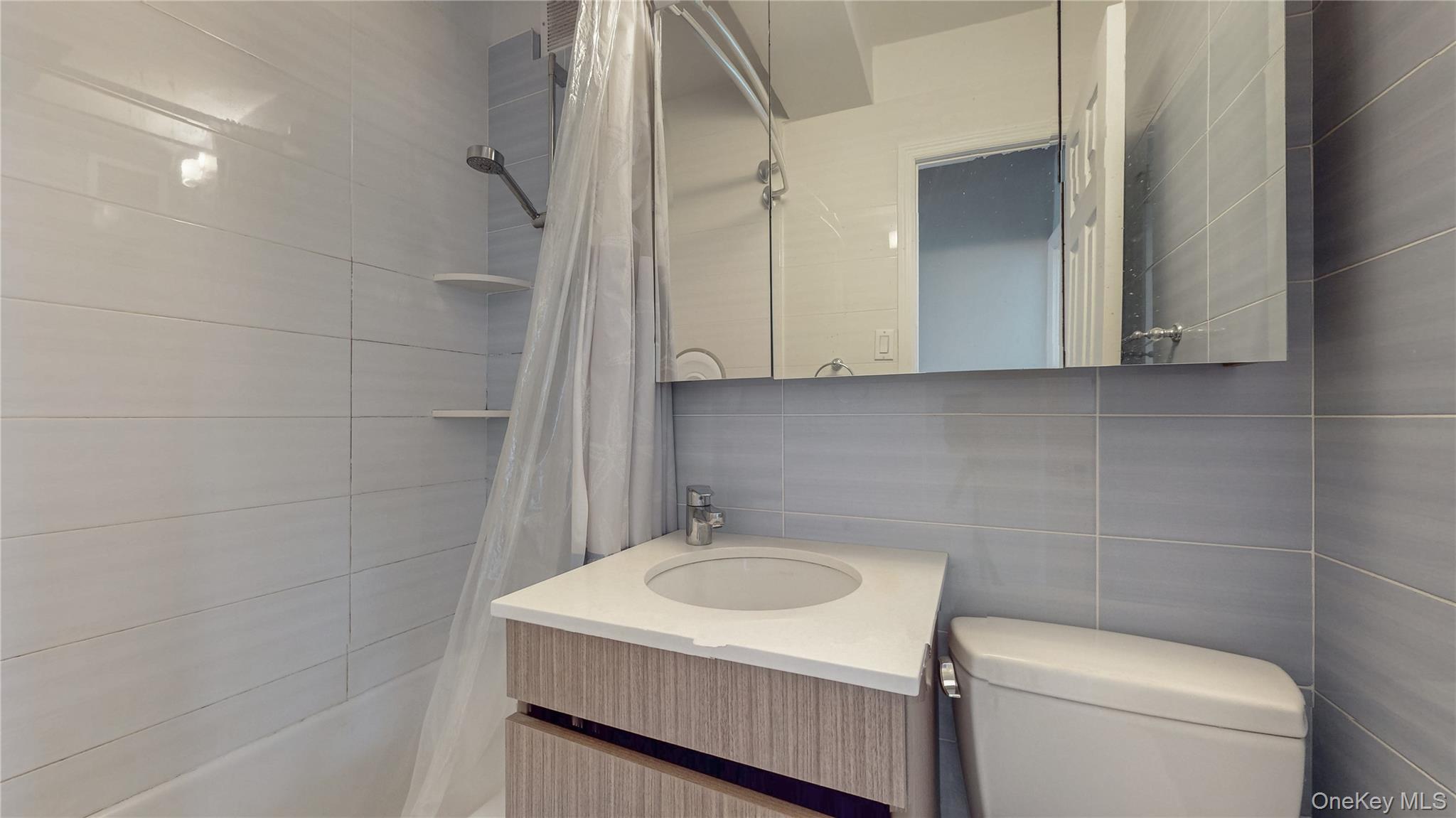 99-05 63rd Drive, Unit 11R photo 10