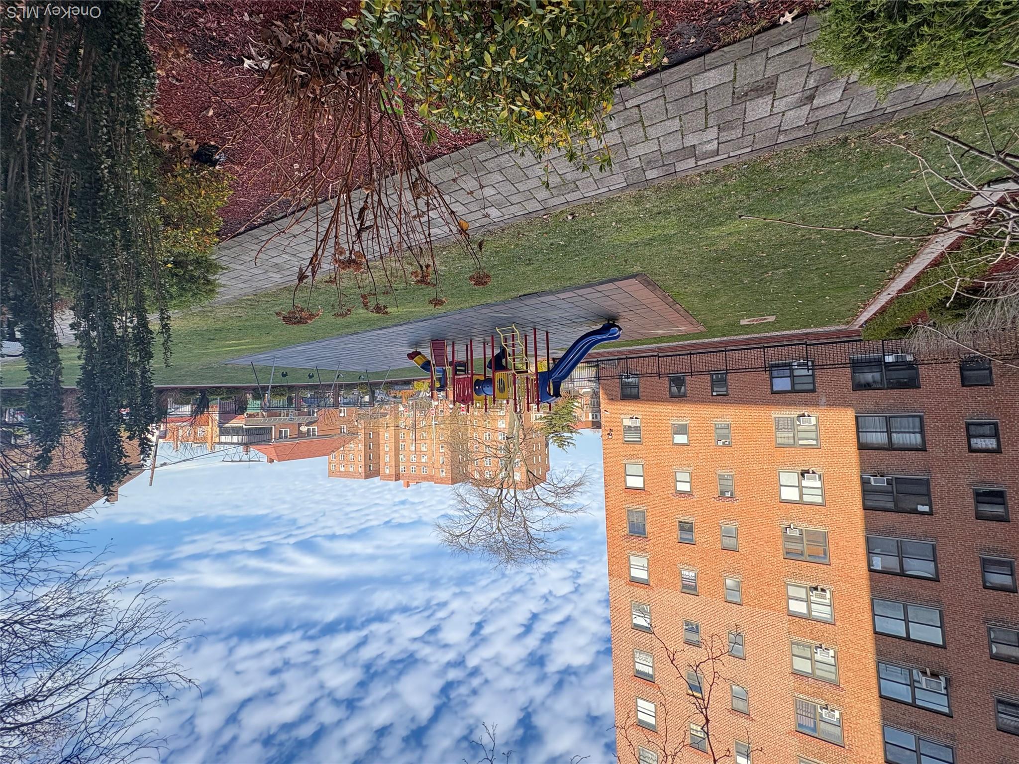 99-05 63rd Drive, Unit 11R photo 17
