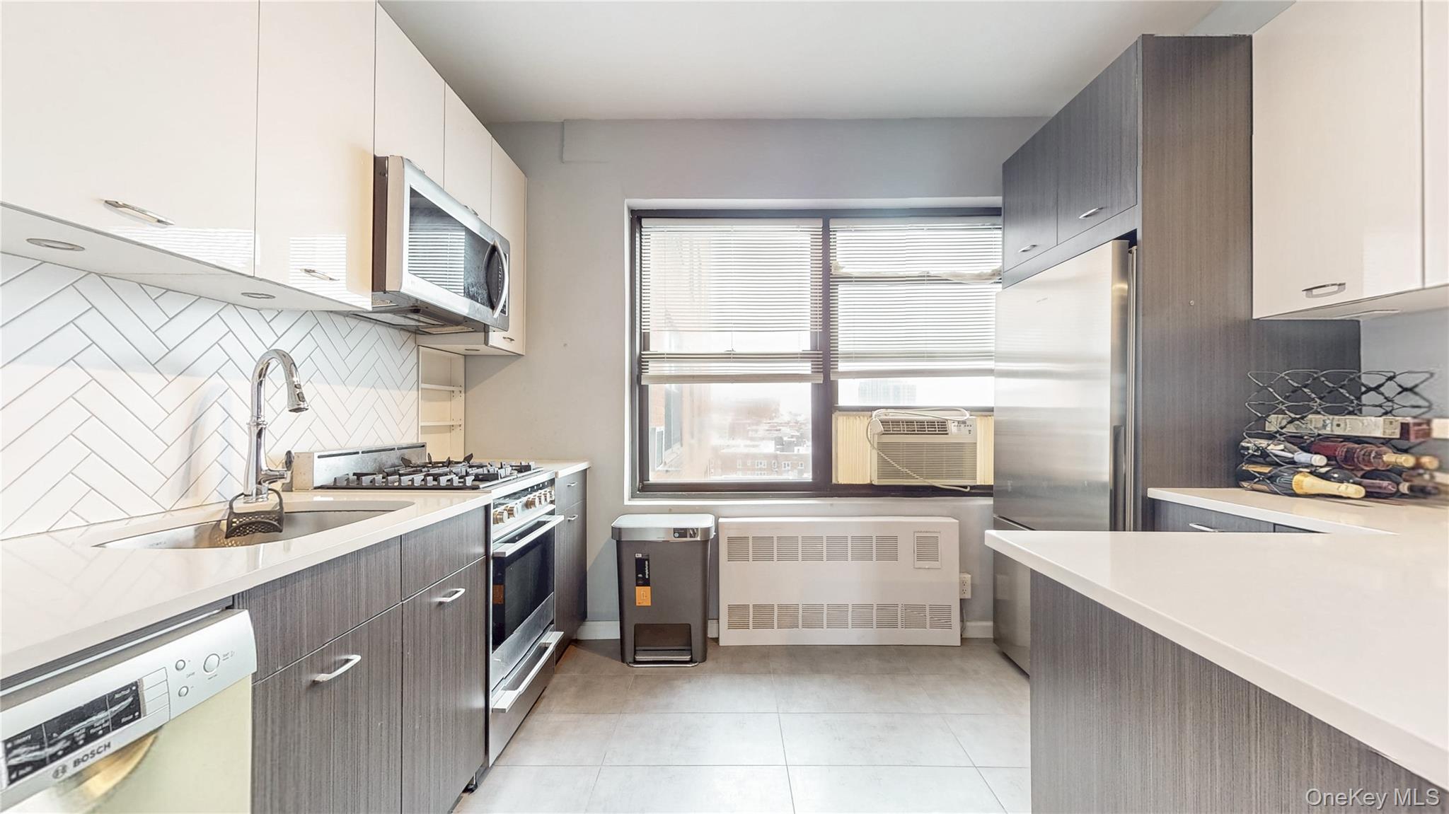 99-05 63rd Drive, Unit 11R photo 8