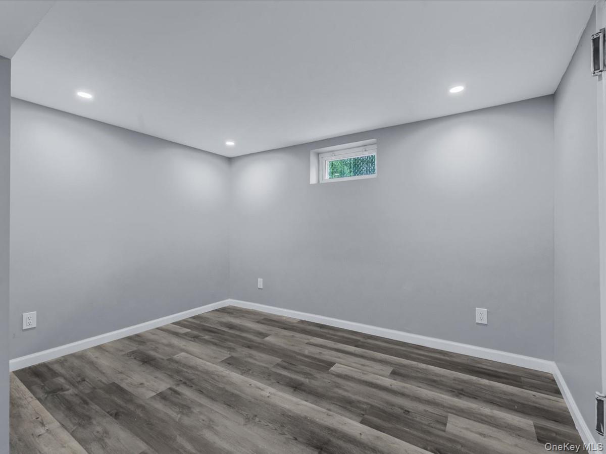 10514 Van Wyck Expressway – For Sale photo 19