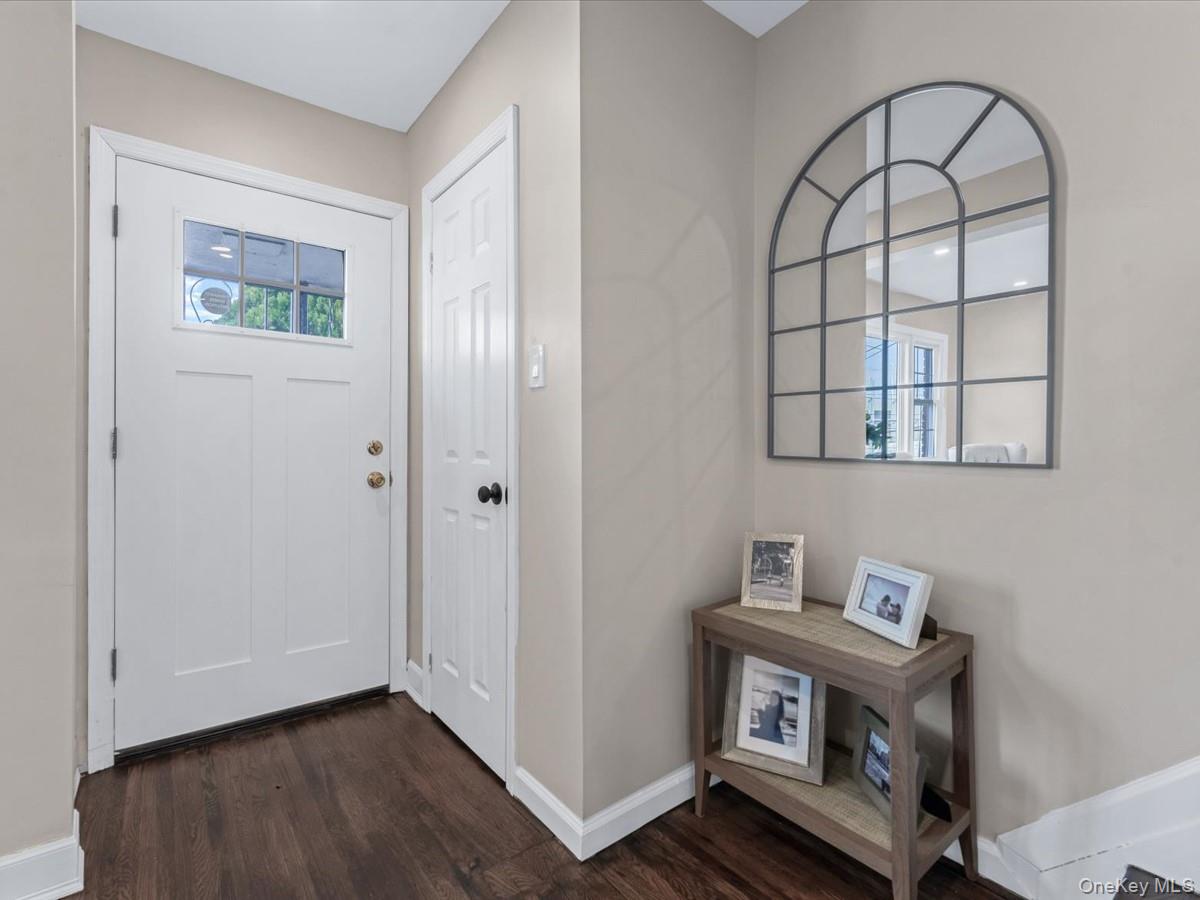 10514 Van Wyck Expressway – For Sale photo 2