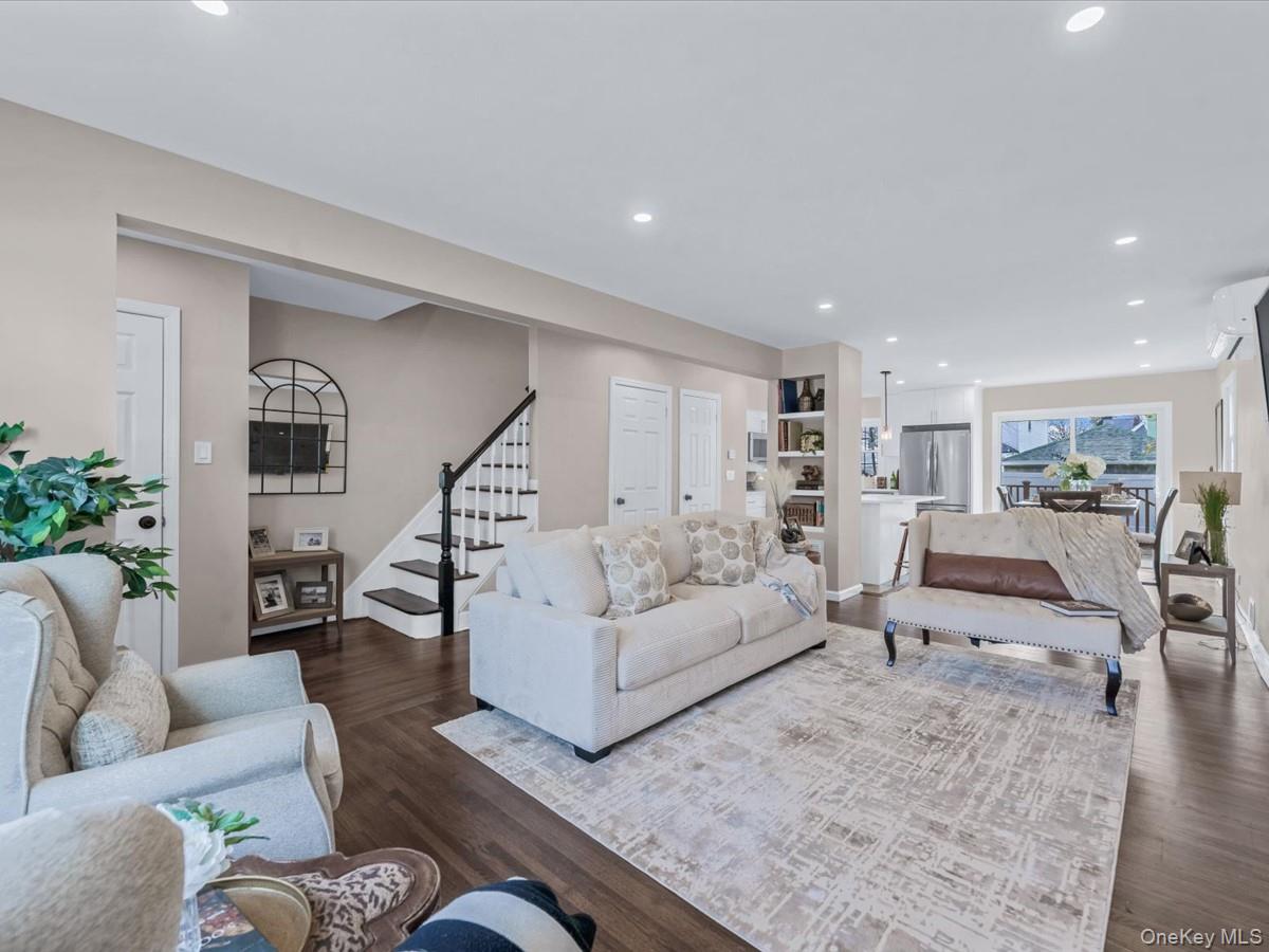 10514 Van Wyck Expressway – For Sale photo 5