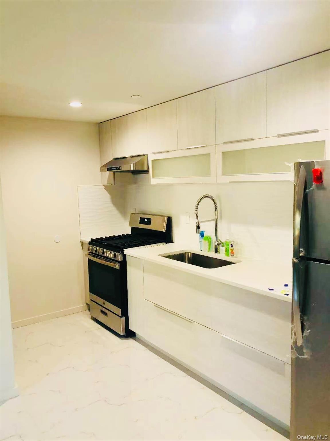 35-08 146th Street, Unit 4C photo 3