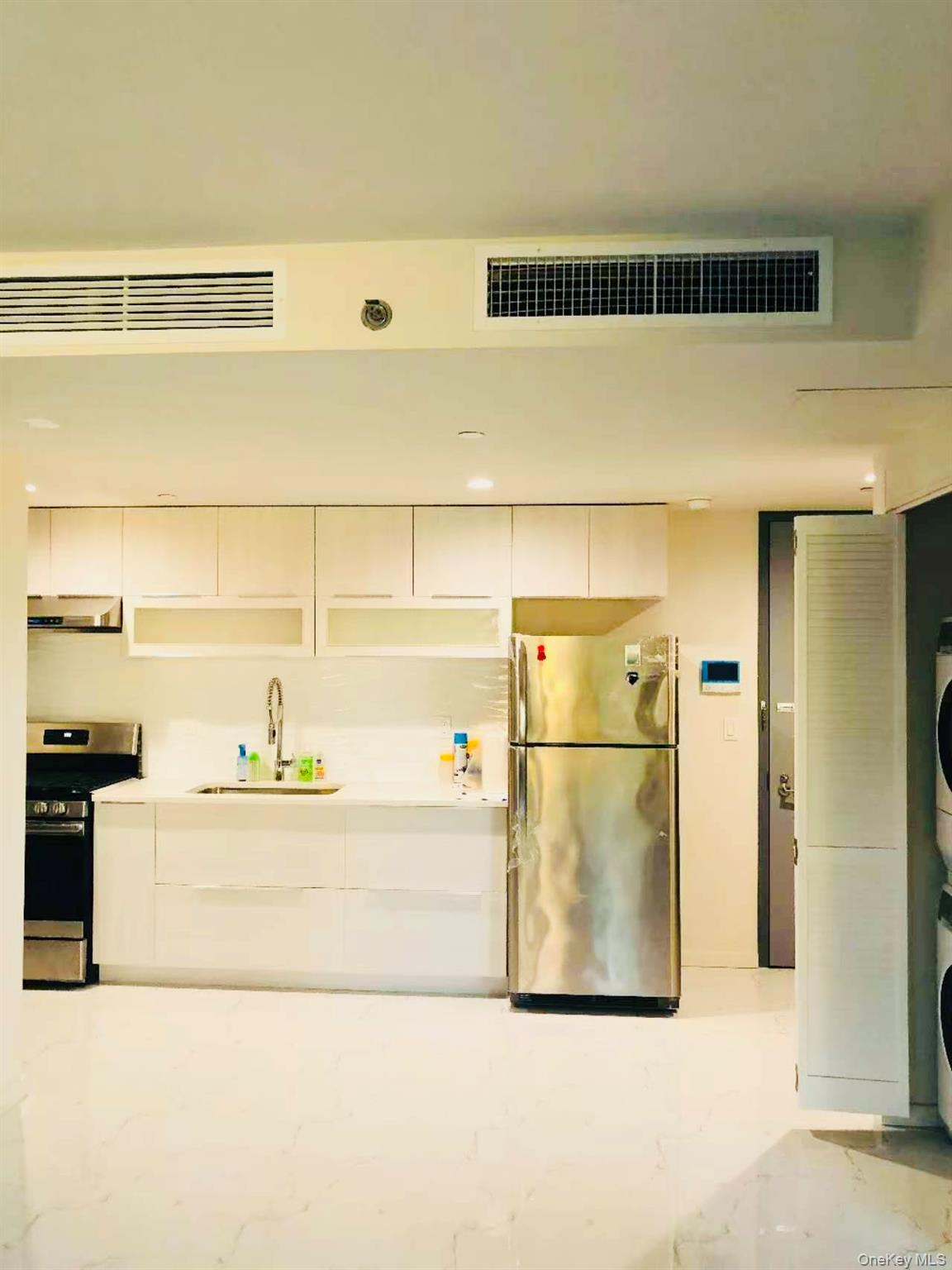 35-08 146th Street, Unit 4C photo 2