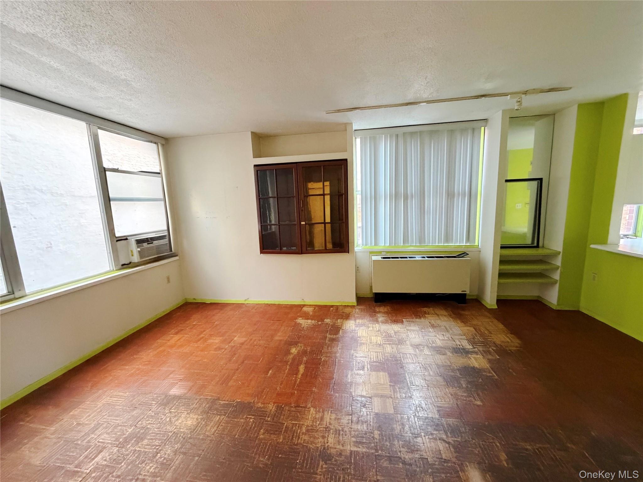 520 W 112th Street, Unit 4B photo 4