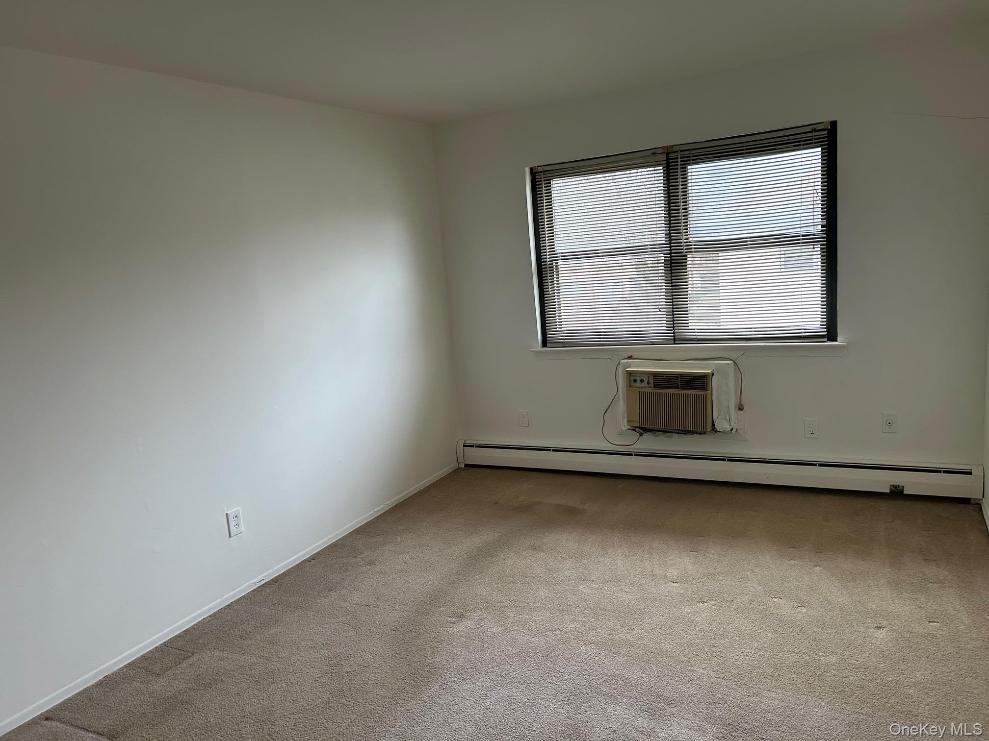 122 Sneden Place, Unit 122 photo 18