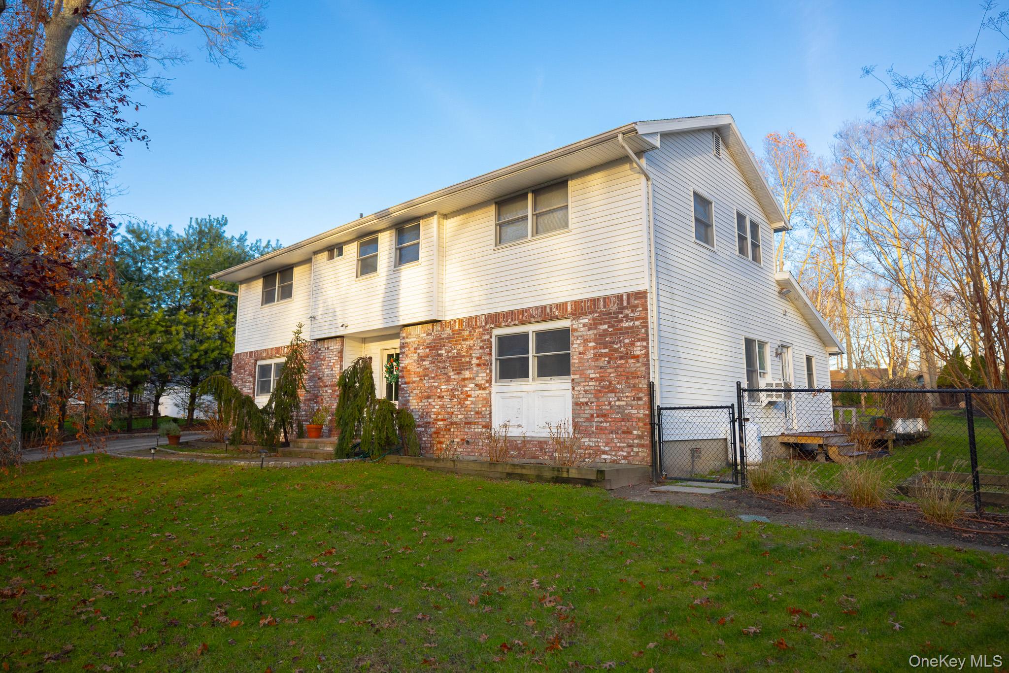 94 Kings Drive – For Sale