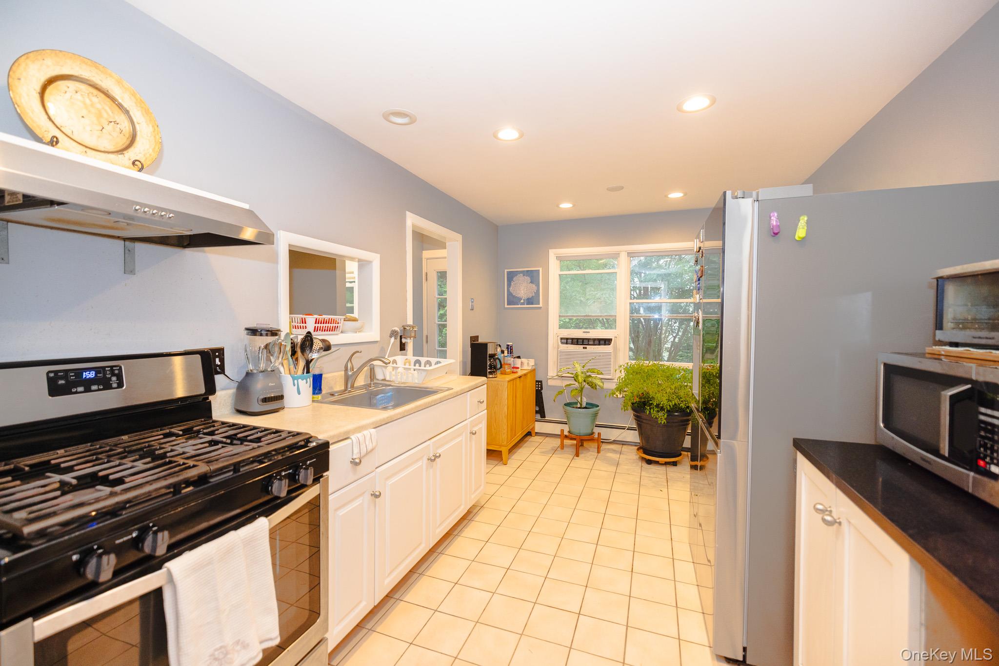 94 Kings Drive – For Sale photo 9