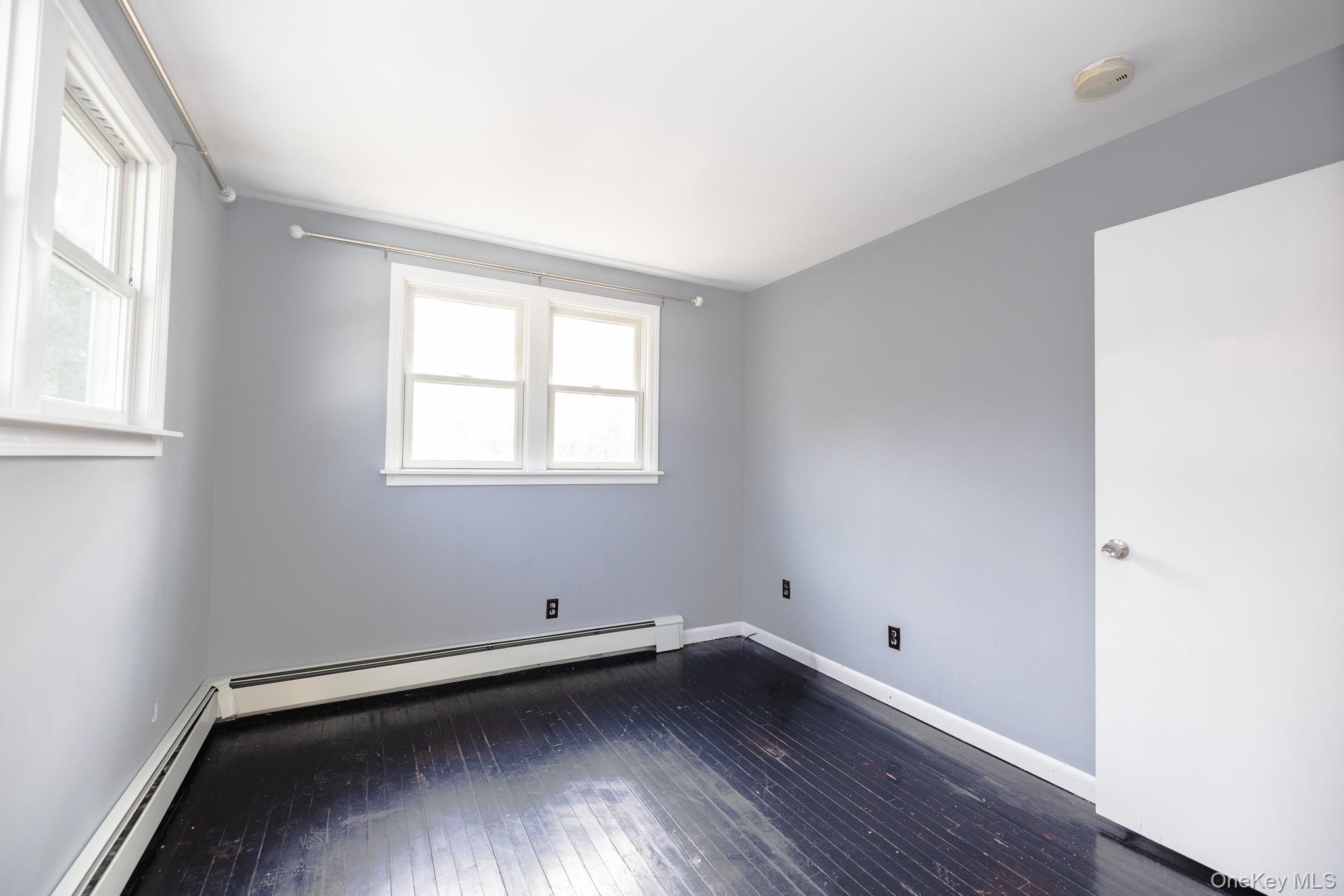 94 Kings Drive – For Sale photo 33