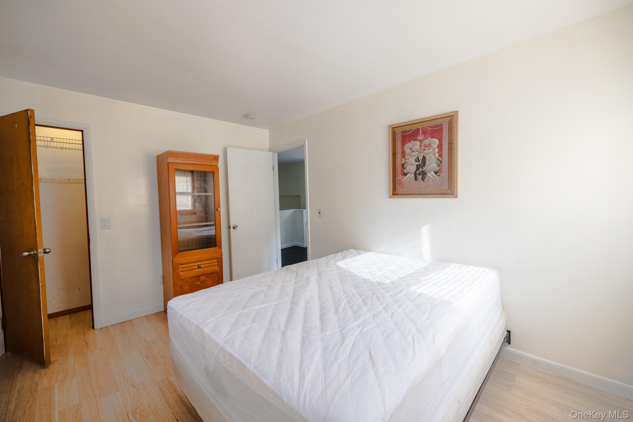 94 Kings Drive – For Sale photo 34