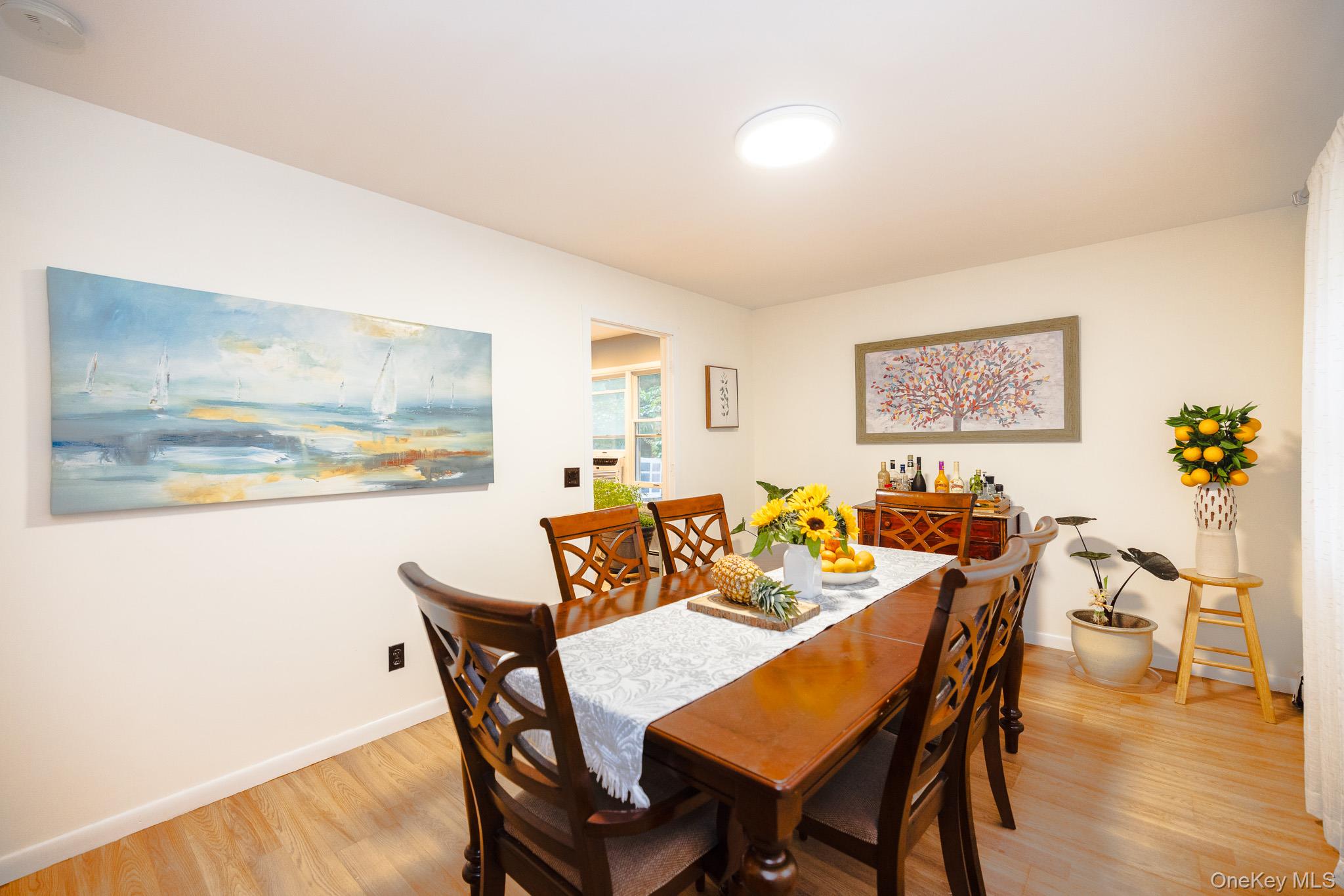 94 Kings Drive – For Sale photo 4