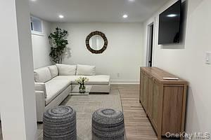 4 Carriage Lane – For Rent photo 34