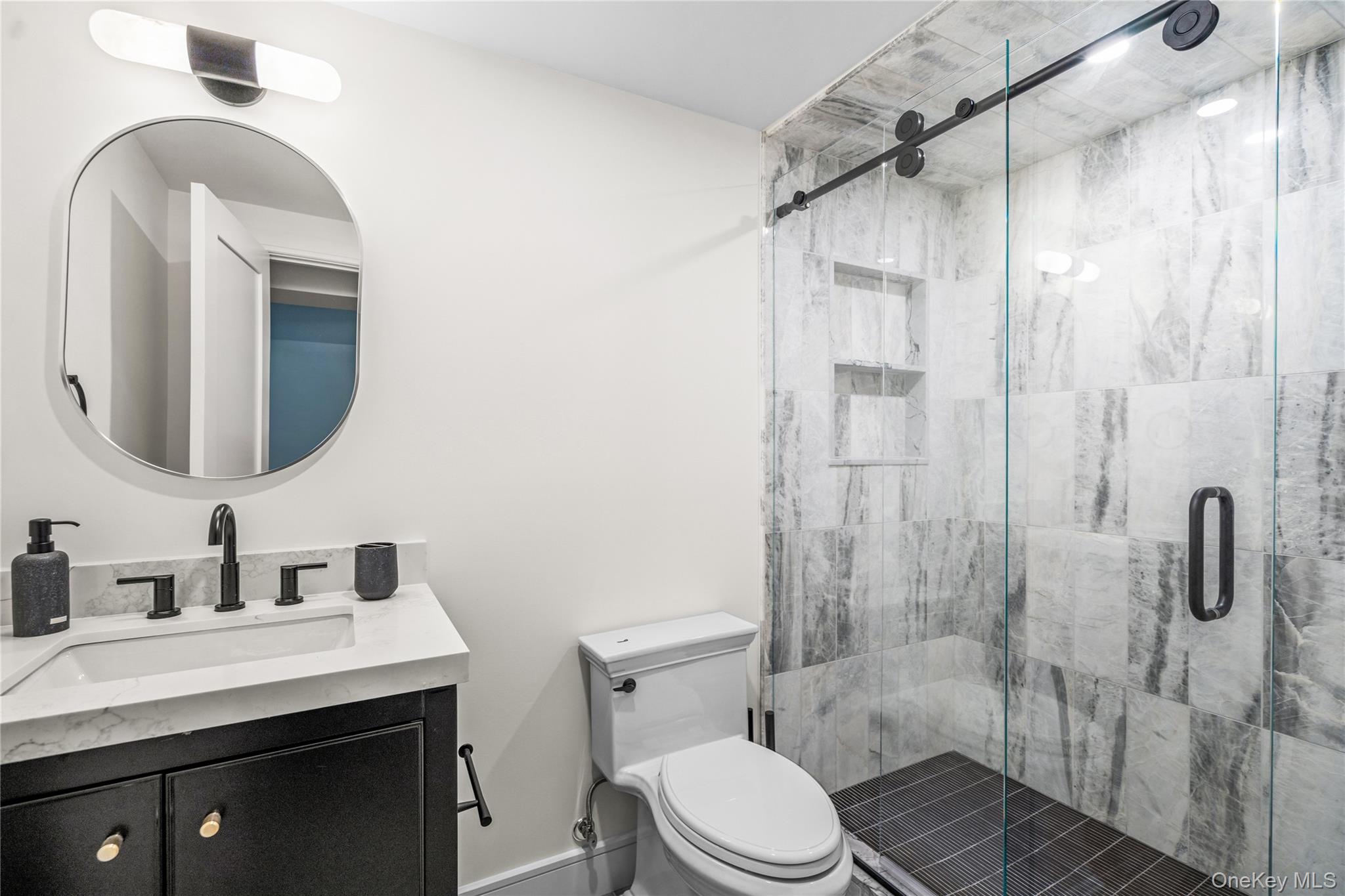 4 Carriage Lane – For Rent photo 33