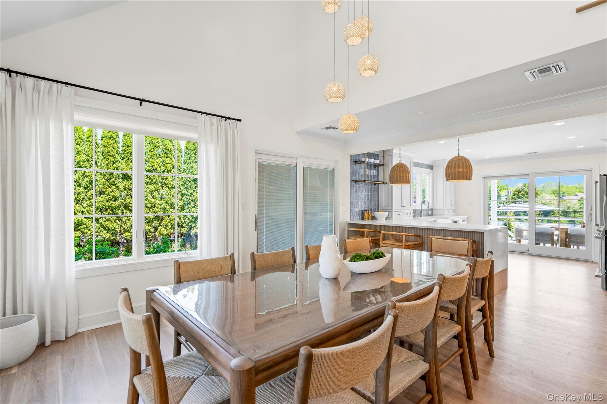 4 Carriage Lane – For Rent photo 15