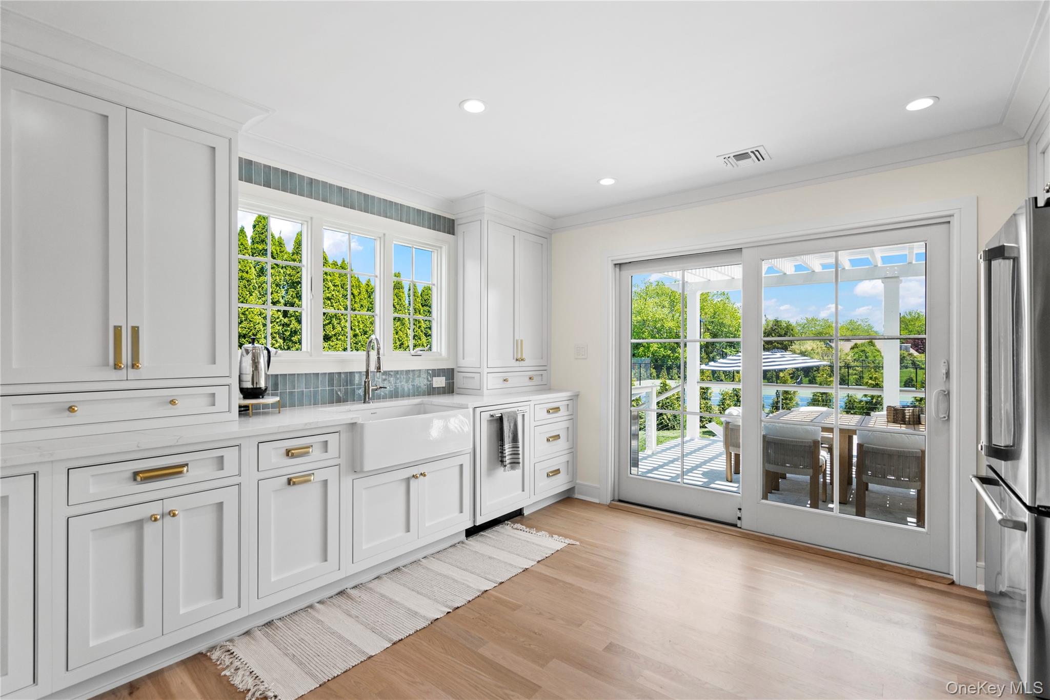 4 Carriage Lane – For Rent photo 8