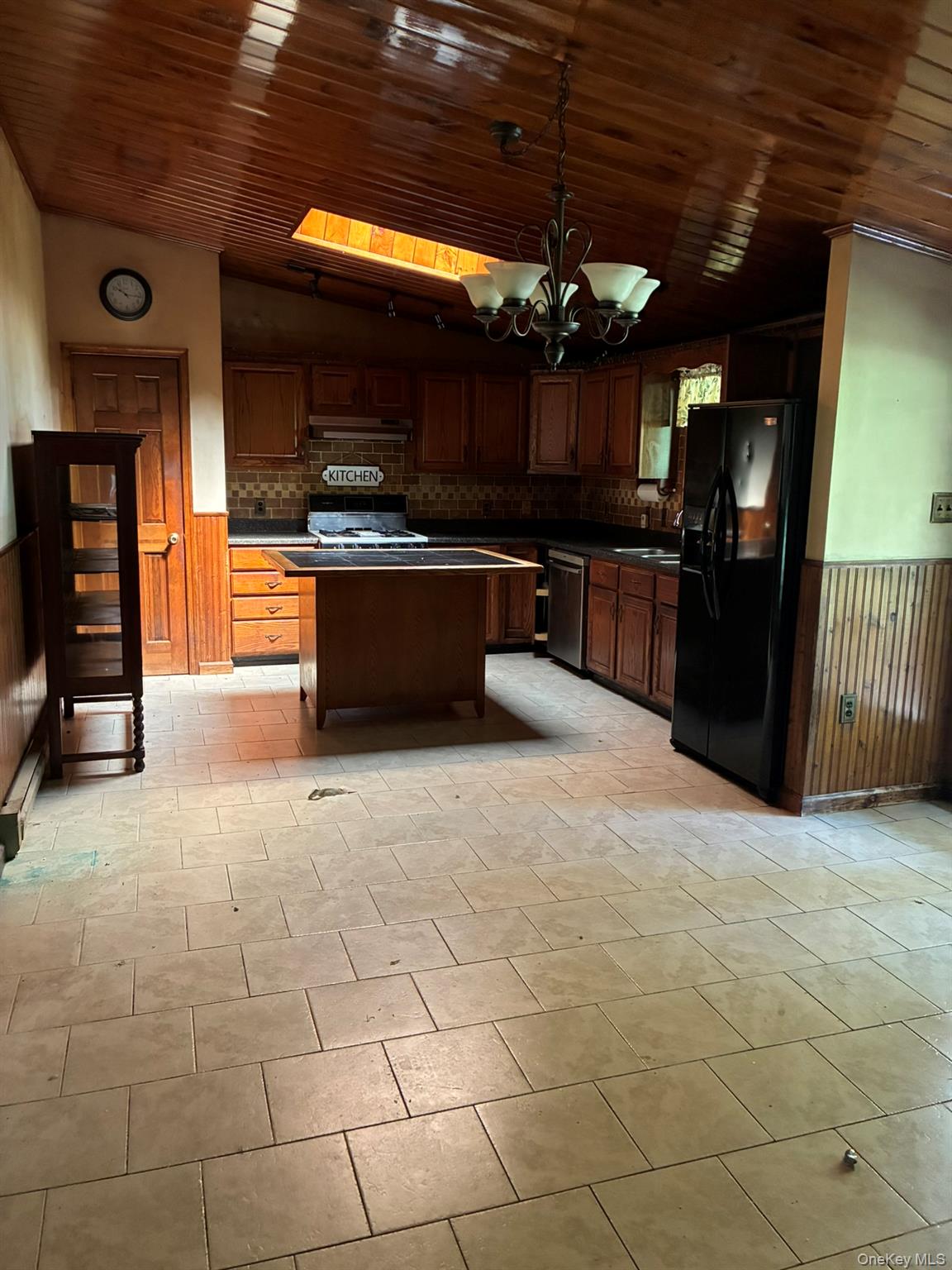 1140 Harvard Road – For Sale photo 4