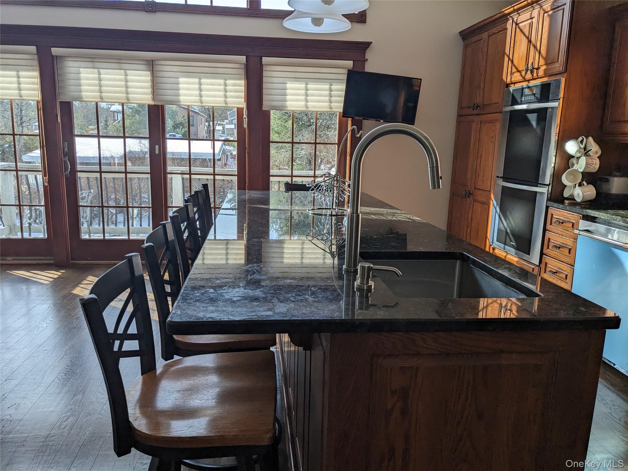 4030 W Shore Drive – For Sale photo 9