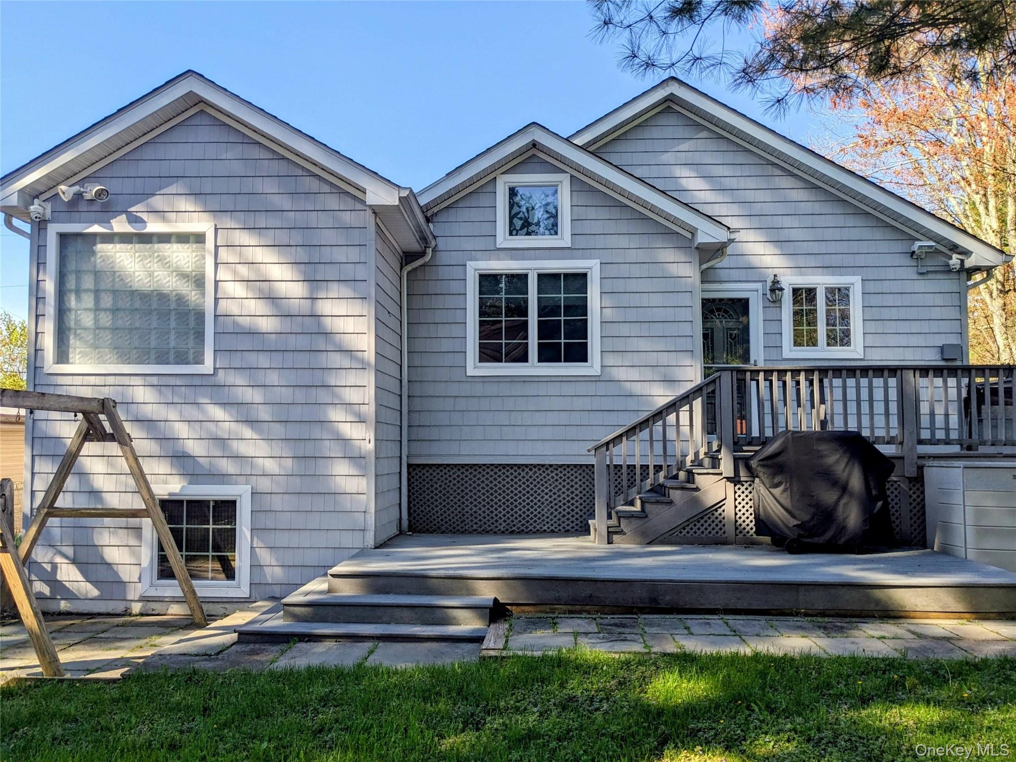 4030 W Shore Drive – For Sale photo 6