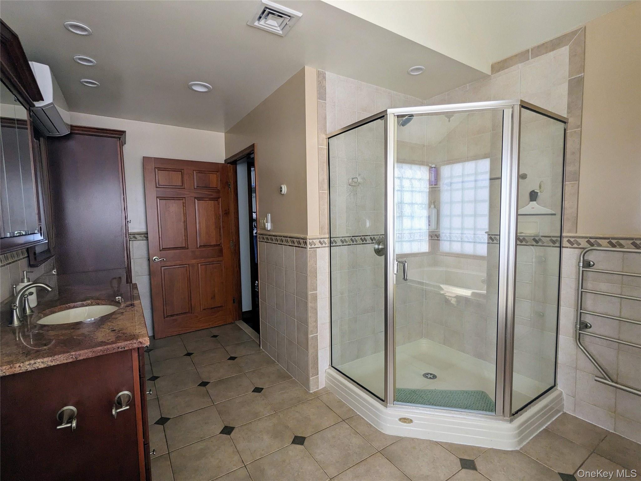 4030 W Shore Drive – For Sale photo 33